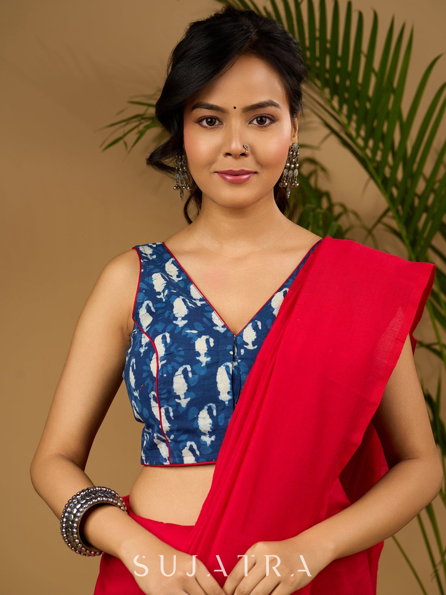 Stunning indigo cotton sleeveless blouse - Optional Plain Saree