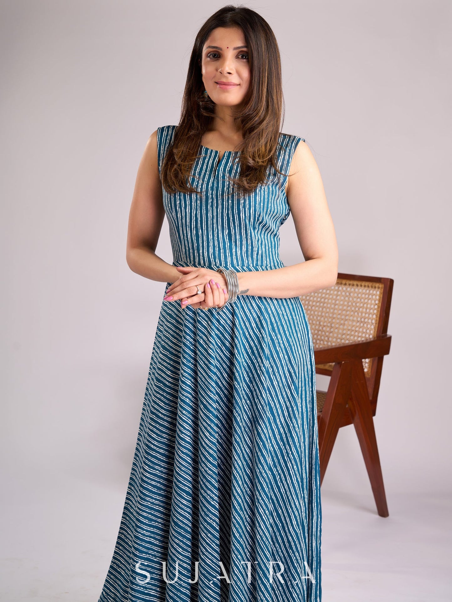 Graceful Blue Striped Viscose Flared Sleeveless Kurta