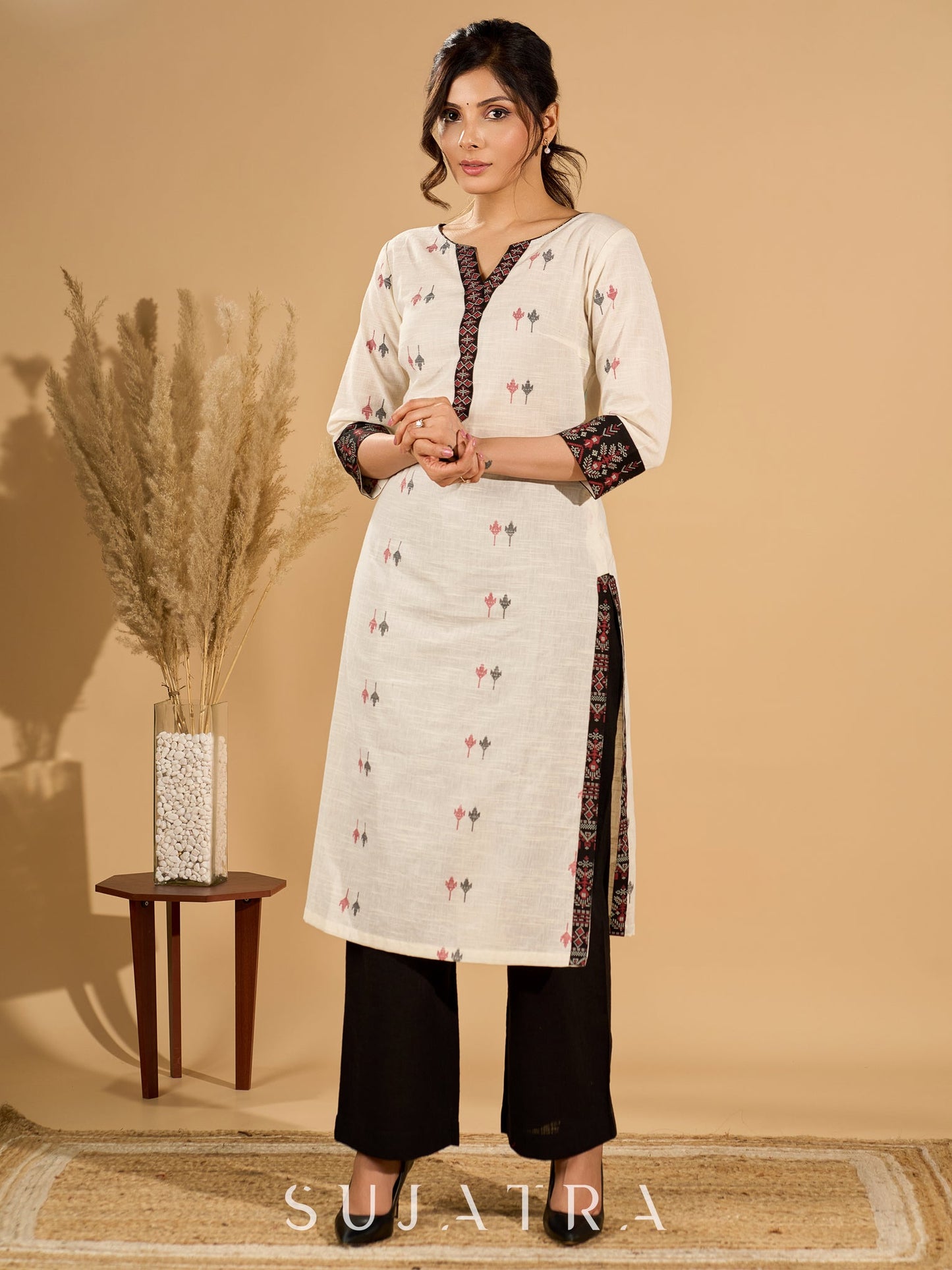 Whispering White Cotton Woven Jamdani Kurta with Bold Black Accents