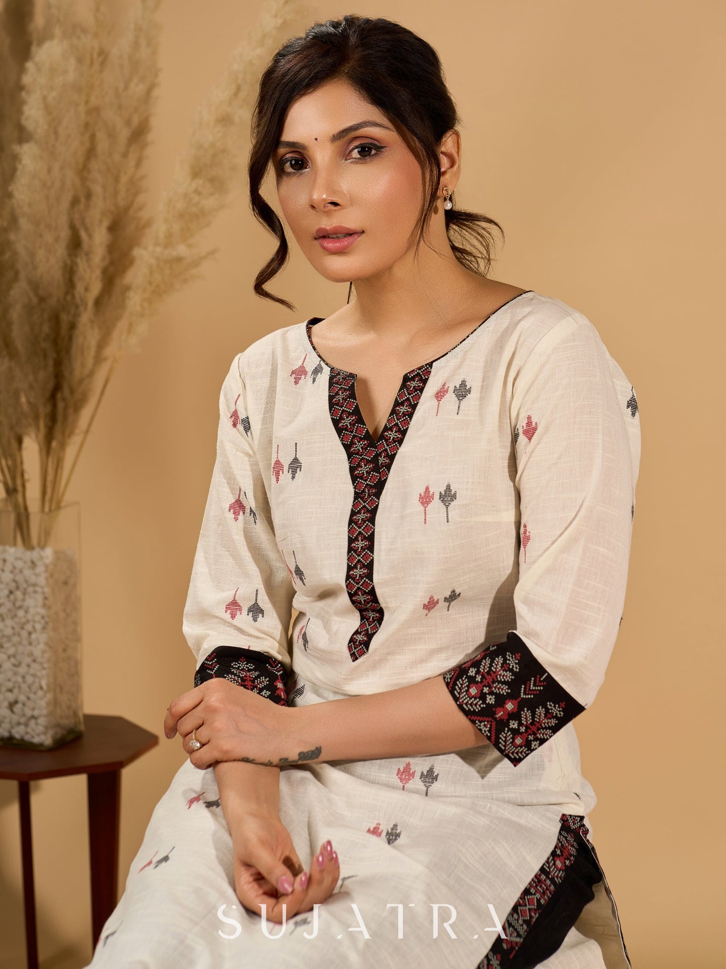 Whispering White Cotton Woven Jamdani Kurta with Bold Black Accents