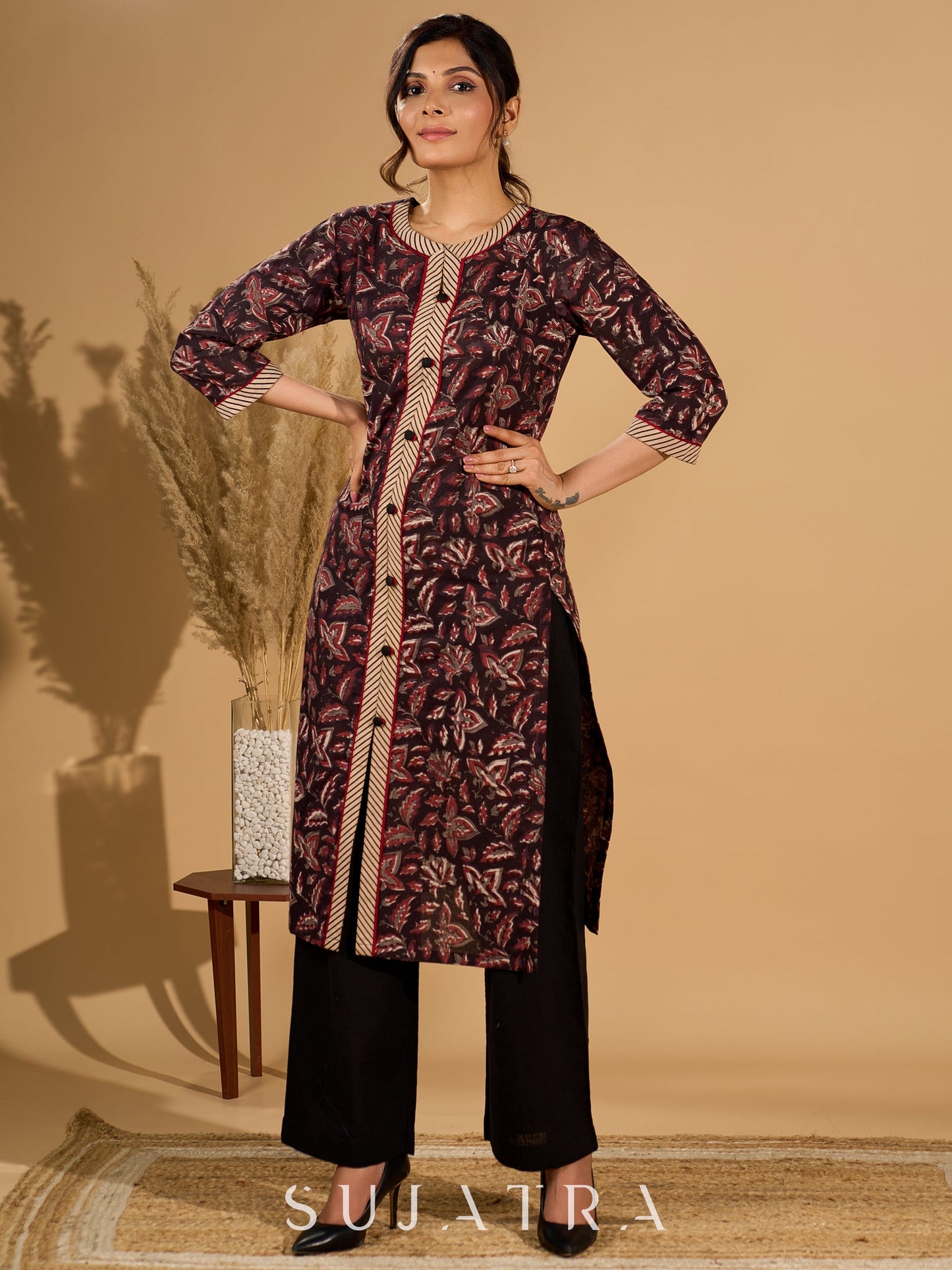Noir Flora Mul Cotton Kurta with Contrasting Ajrakh Details