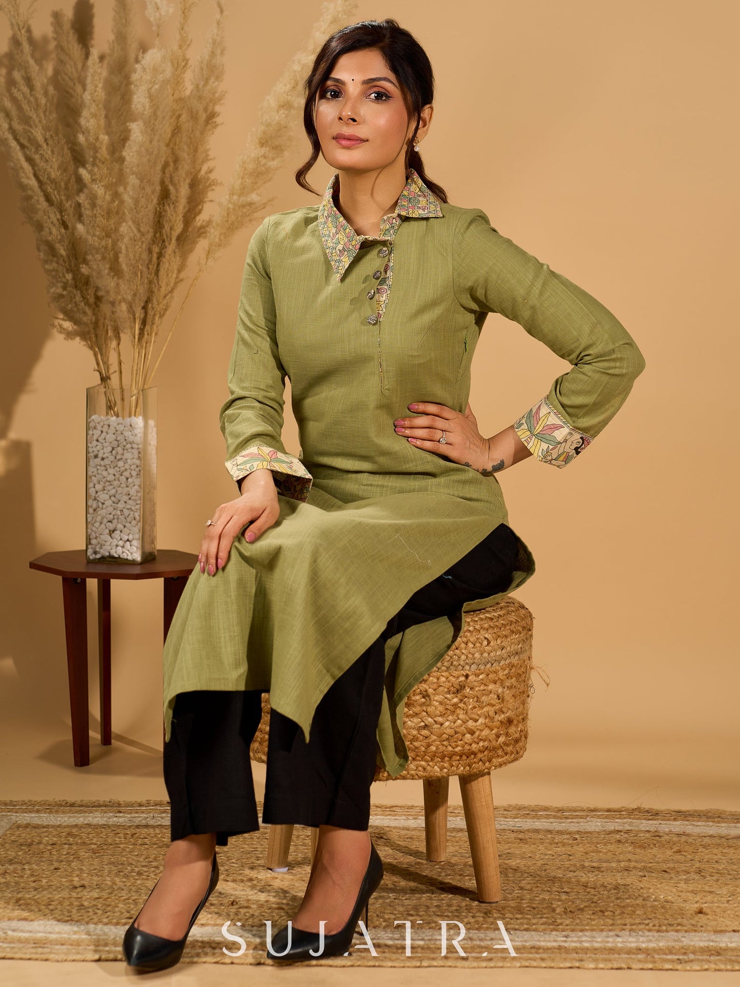 Meadow Mint Slub Kurta with Artistic Cuffs and Twisted Collar