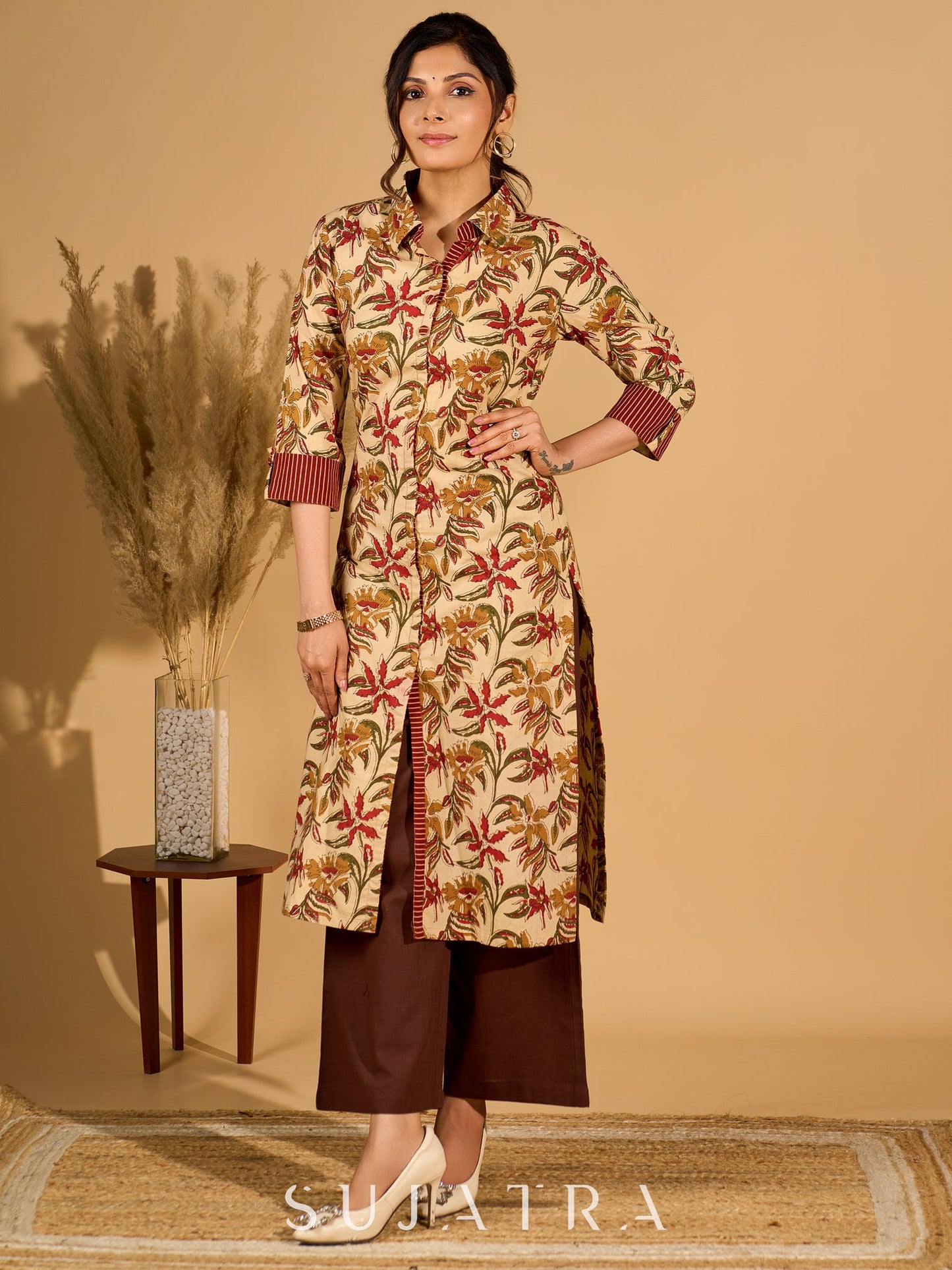 Blissful Beige Mul Cotton Floral Printed Kurta with Contrast Ajrakh Accents