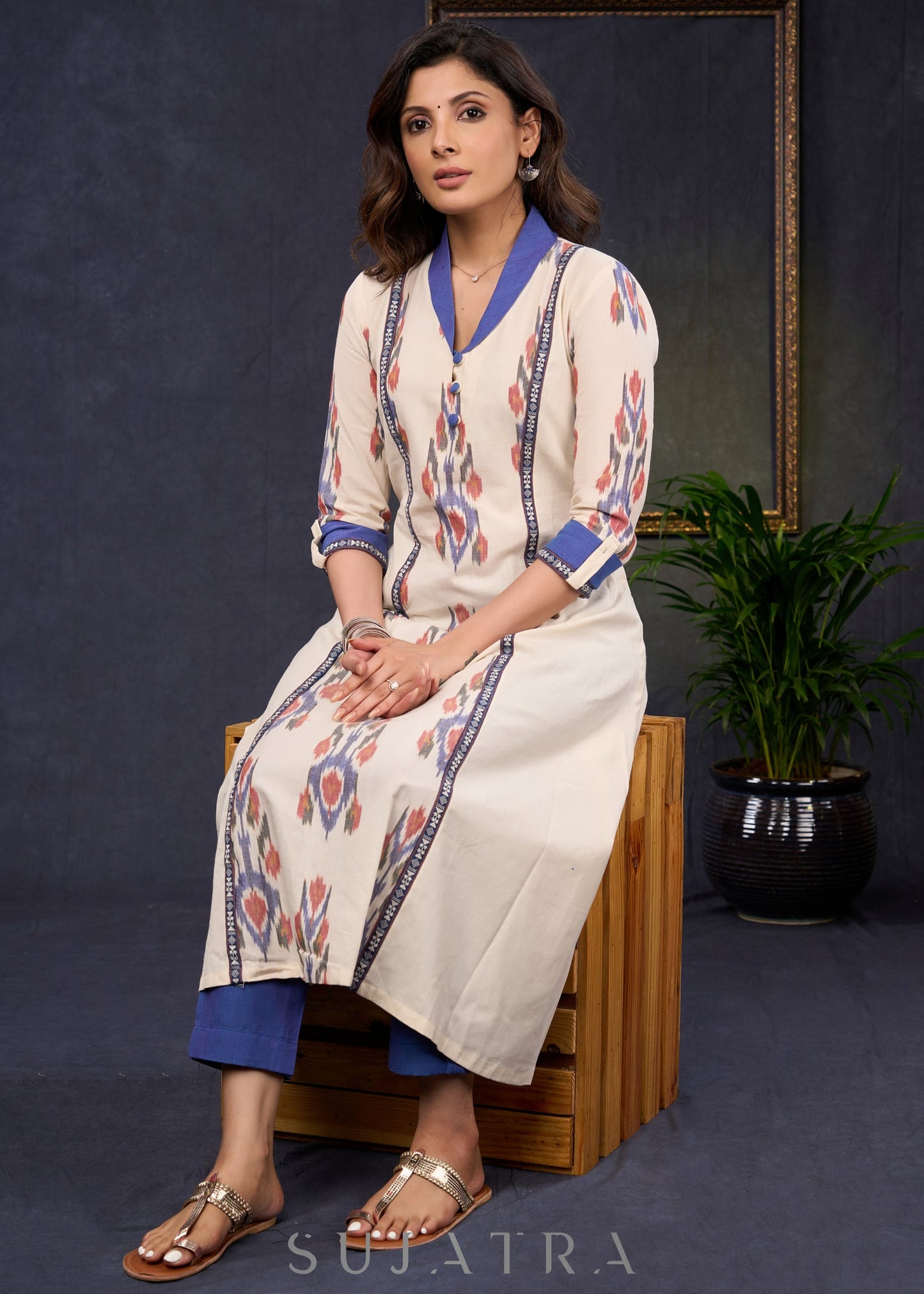 Trendy-Off-White-Cotton-Ikat-Combination-Kurta-With-Beautiful-Collar--Pant-Optional