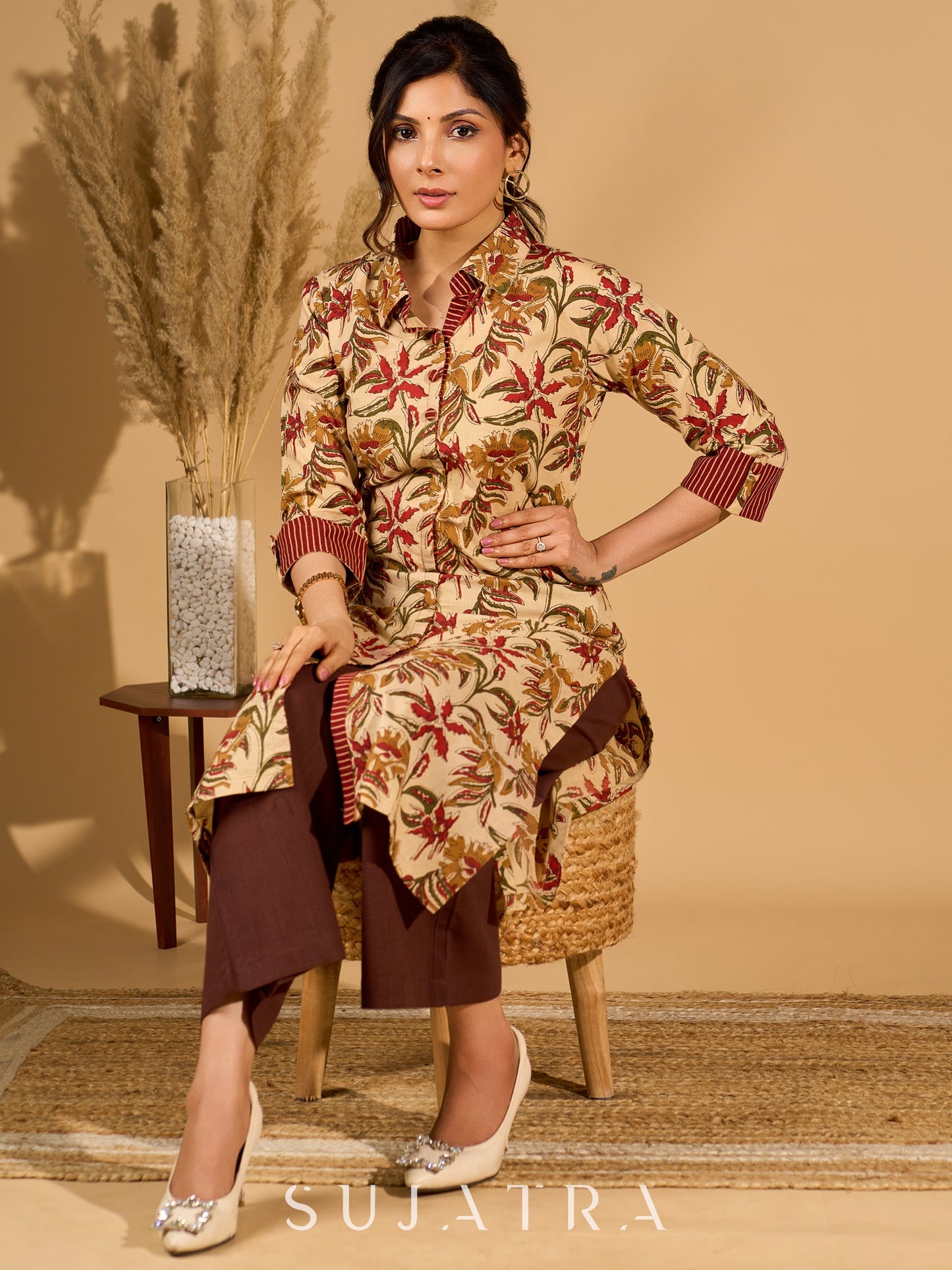 Blissful Beige Mul Cotton Floral Printed Kurta with Contrast Ajrakh Accents