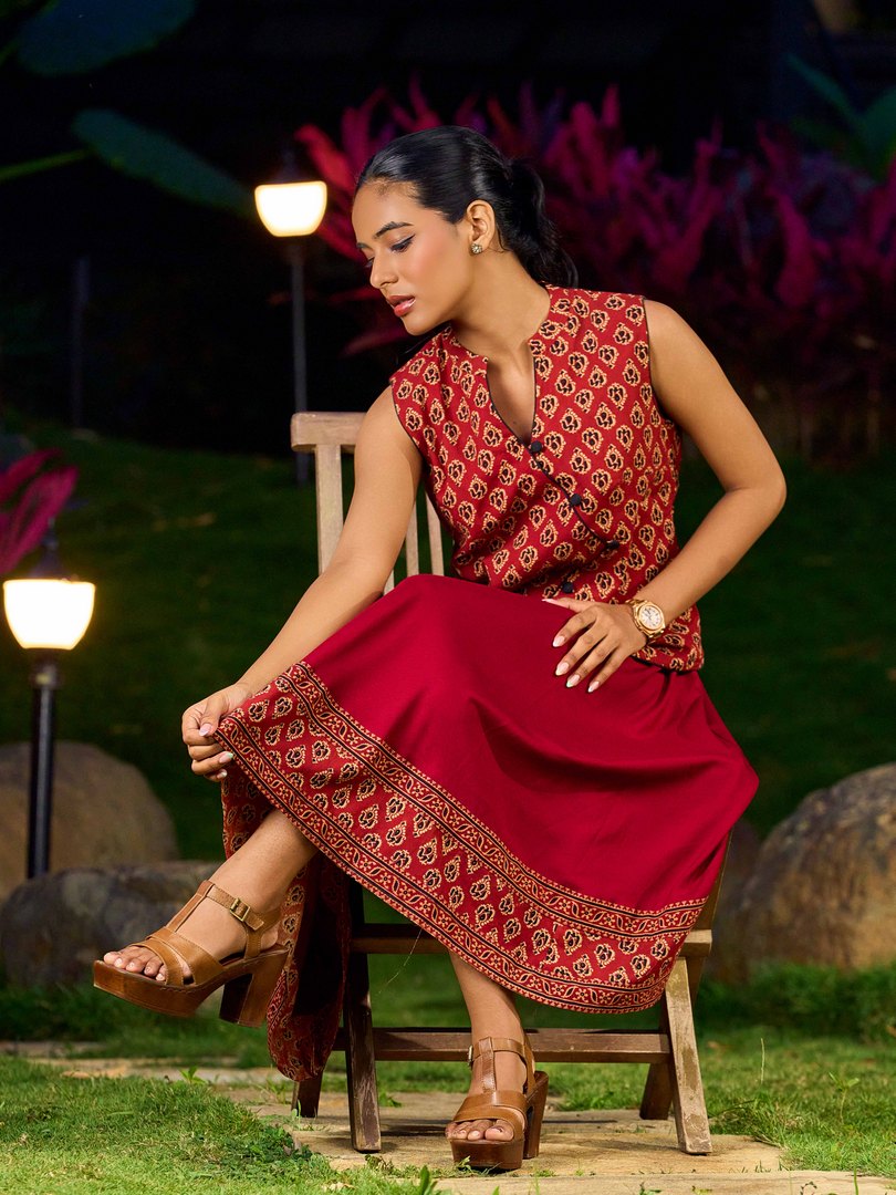 Maroon Sweetheart Neckline Dress With Ajrakh Printed Hemline