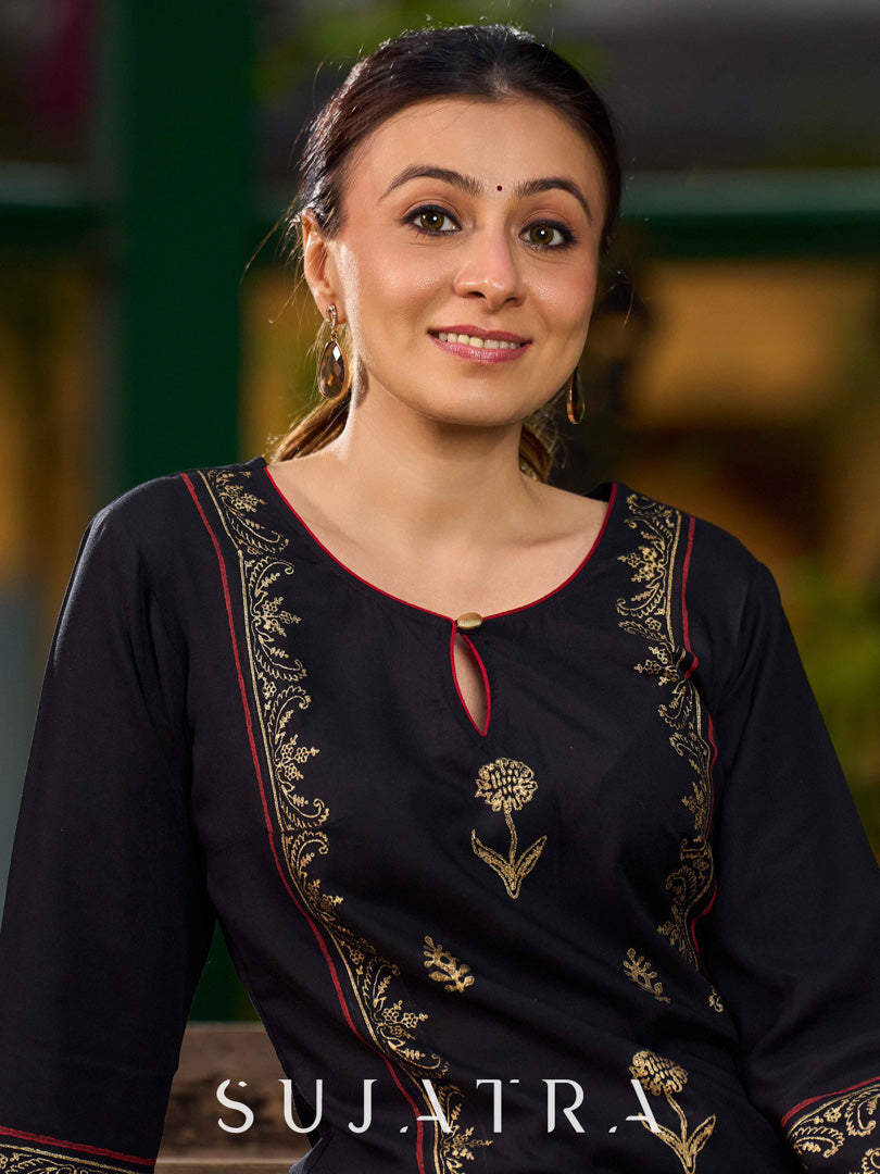 Classic Black Hand Block Printed Kurta With Ornate Border Detailing
