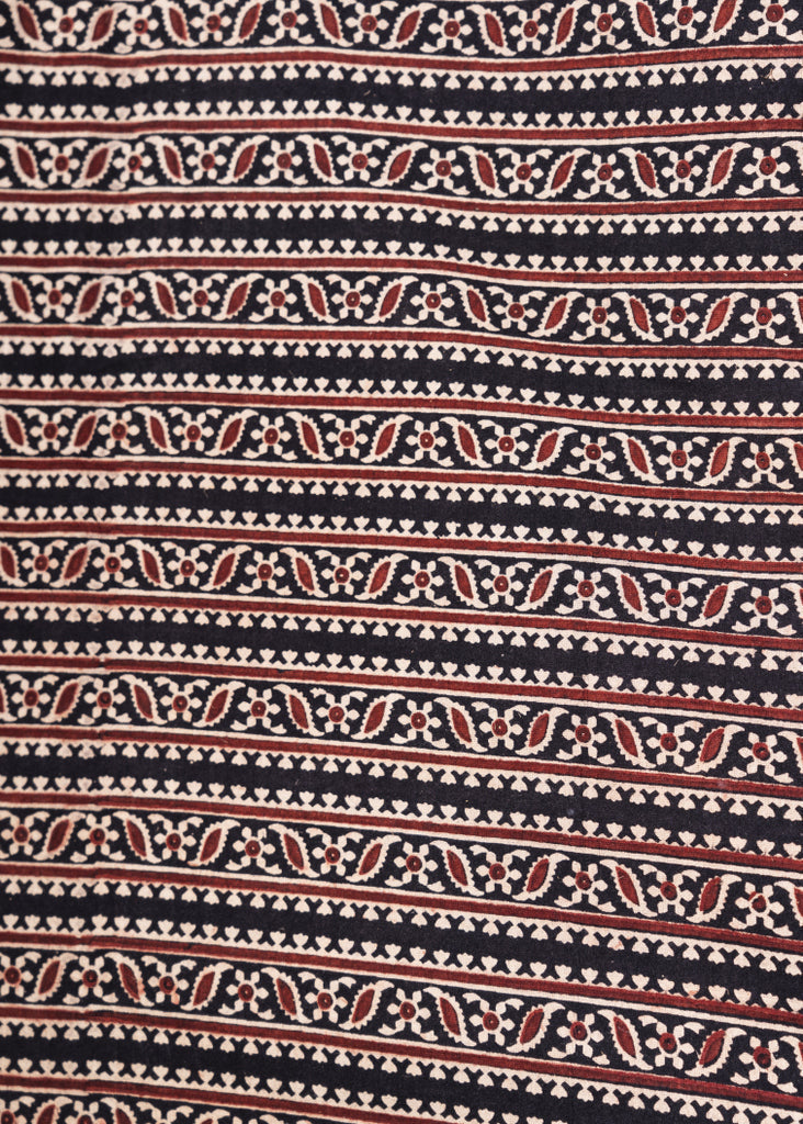 Tissu en coton Ajrakh à rayures noires