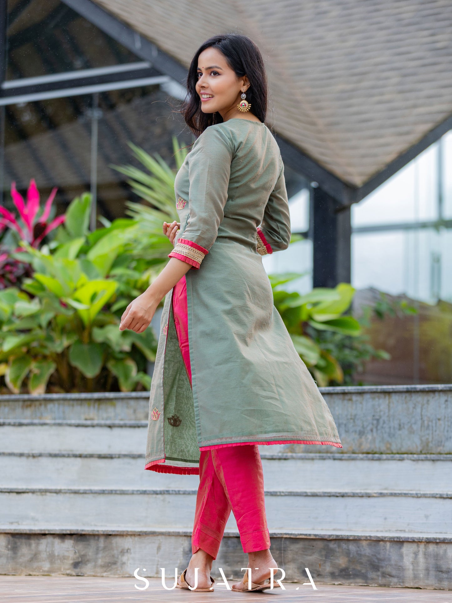 Neelkamal Intricate Hand Embroidered Chanderi Kurta