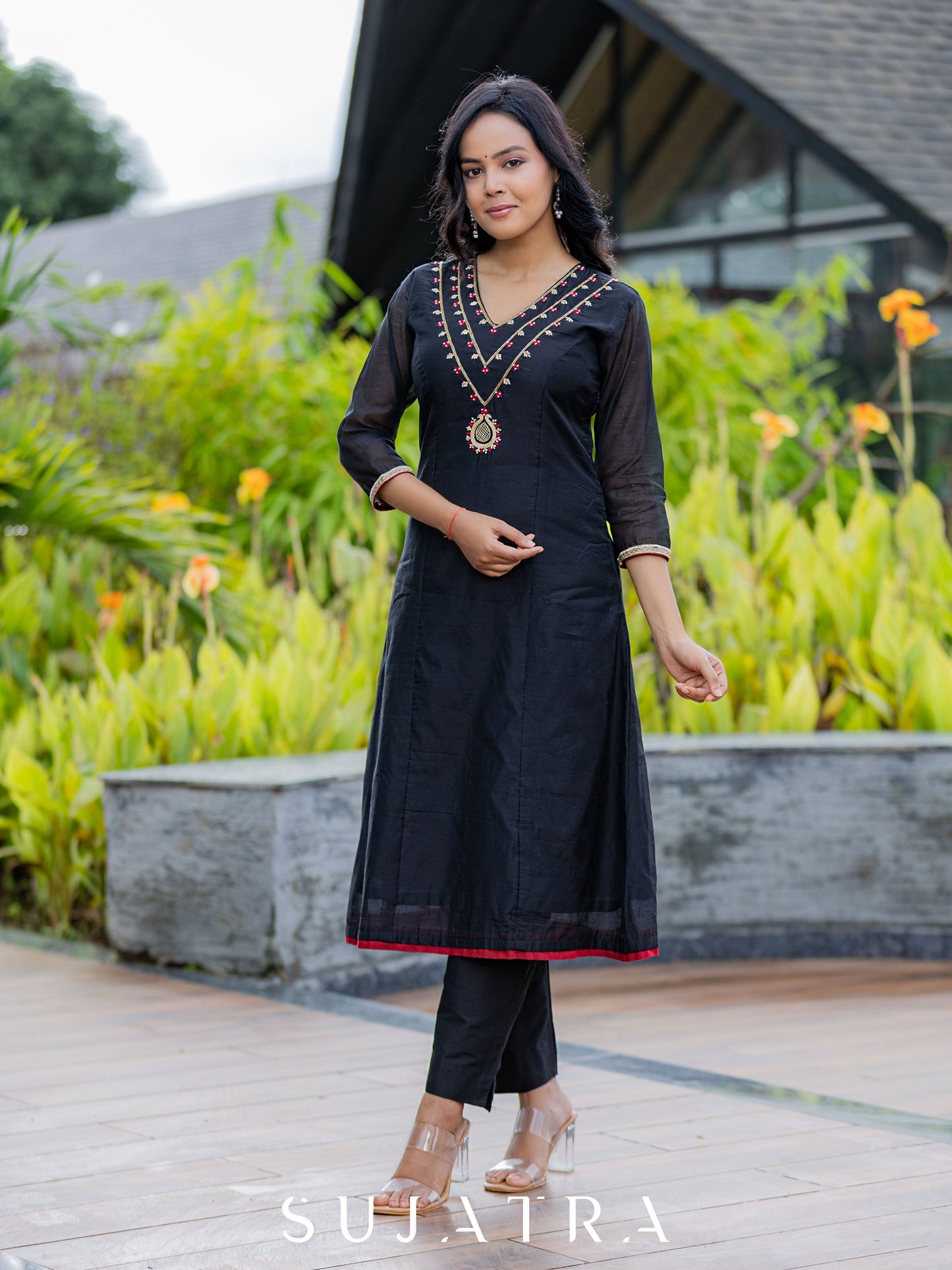 Raatrani Intricate Hand Embroidered Chanderi Kurta