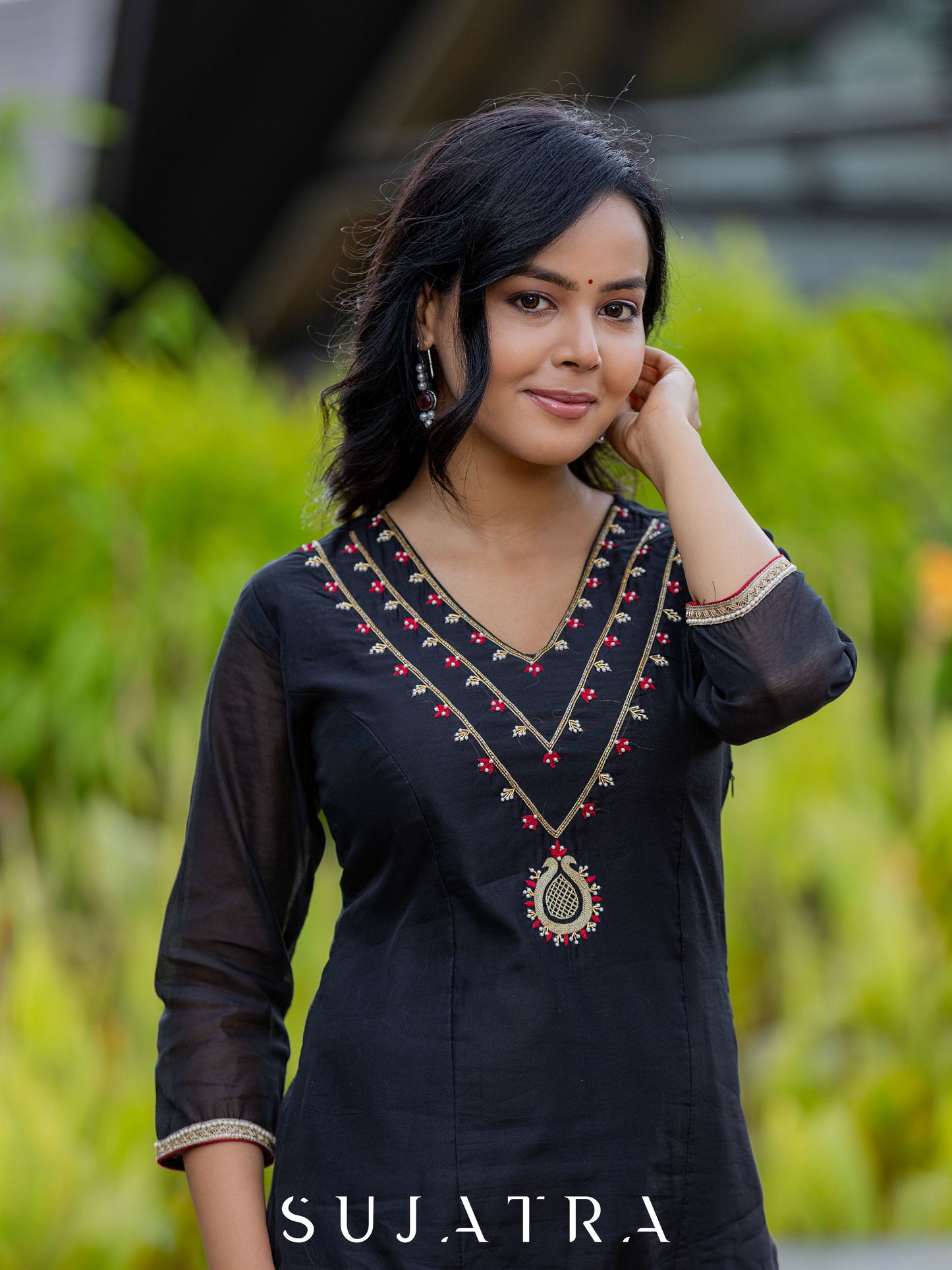 Raatrani Intricate Hand Embroidered Chanderi Kurta