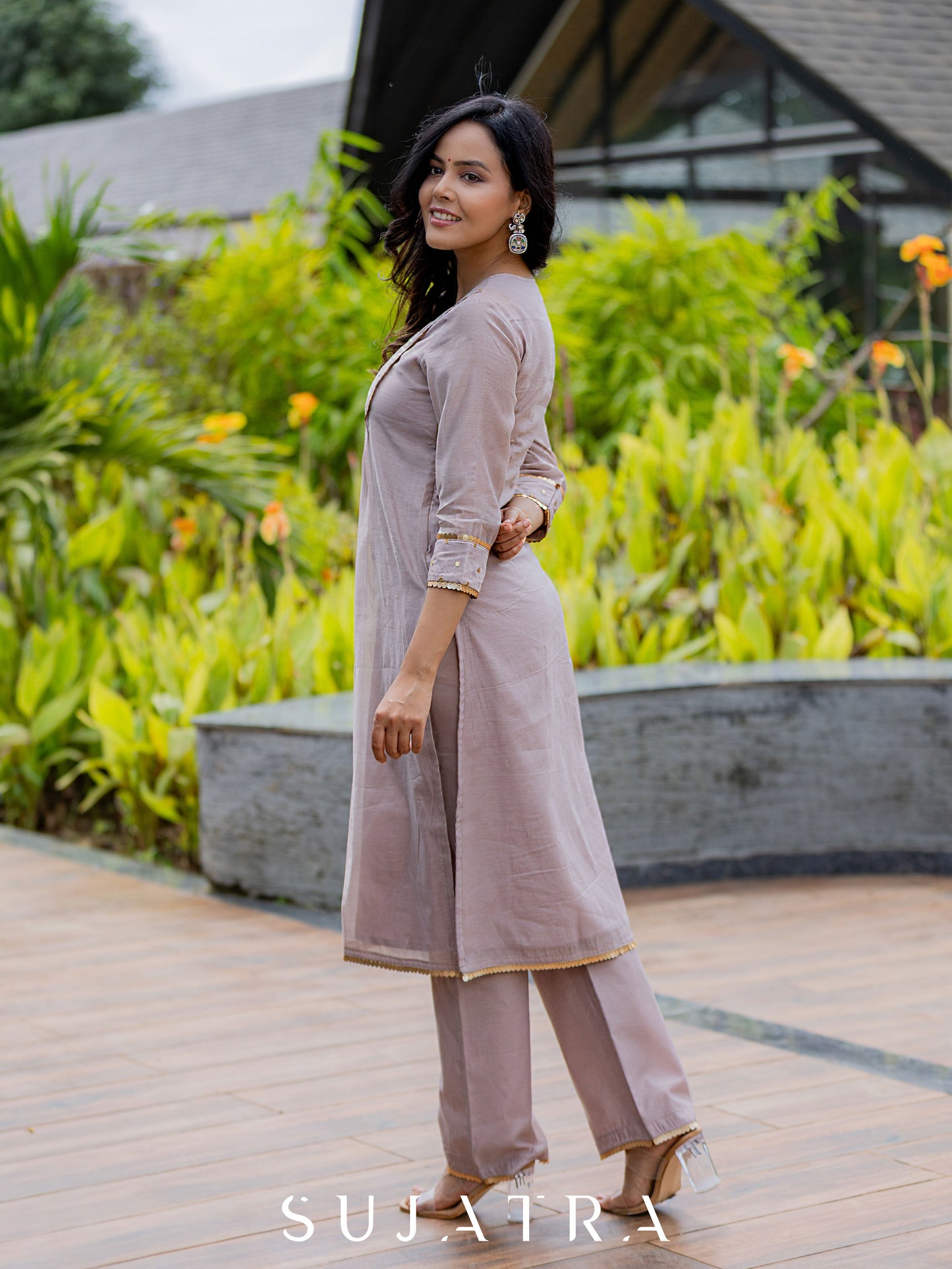 Mauve Mélange Chanderi Suit Set with Intricate Hand Embroidery