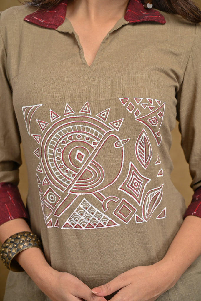 Beige Cotton Top with Exclusive Gond Painting and Maroon Ikaat Collar