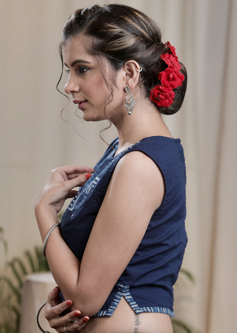 Chemisier élégant en coton tissé à la main bleu encre avec empiècement en coton indigo