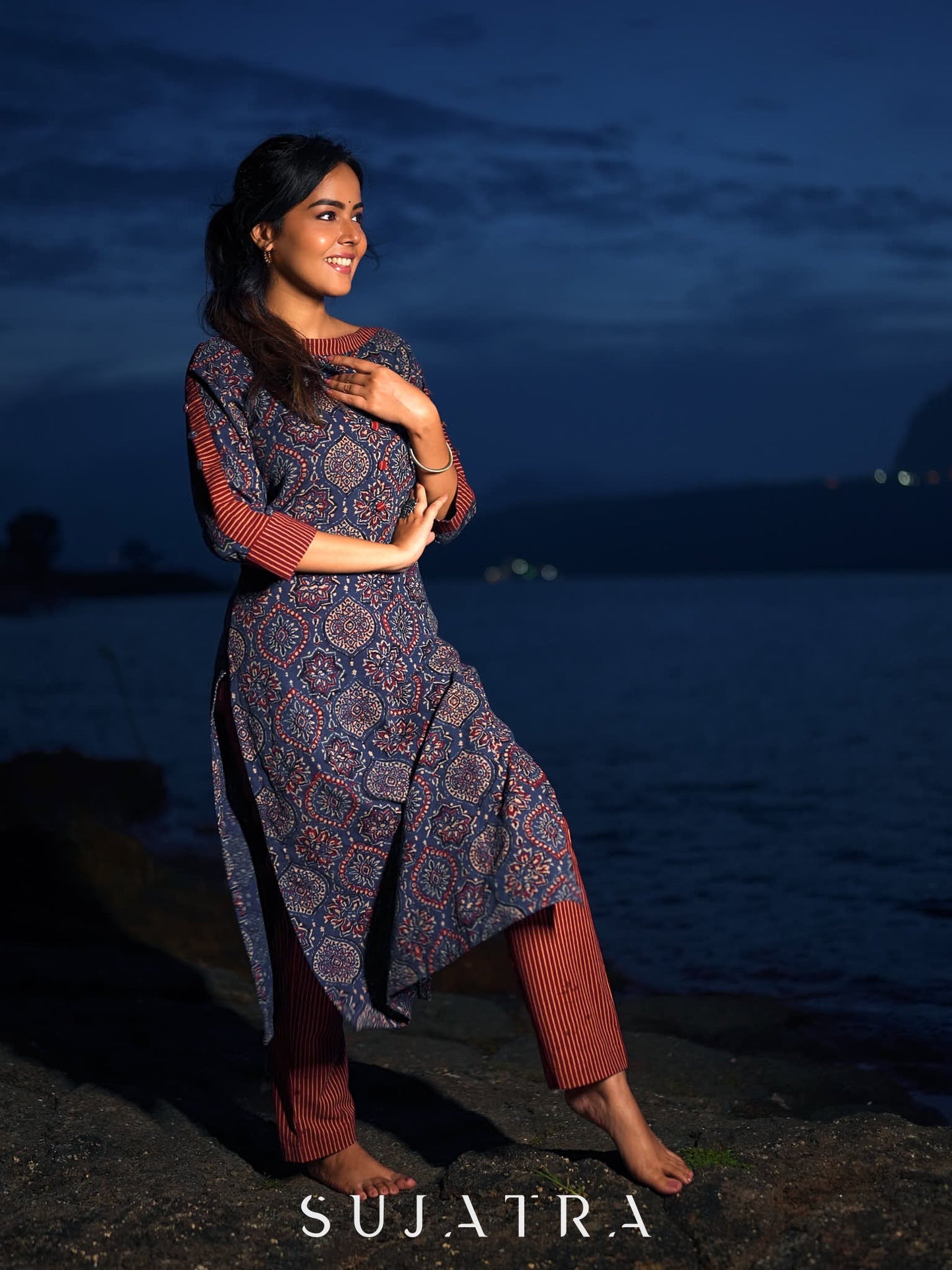 Modern Blue Mughal Print Kurta with Boat Neck and Maroon Stripe Details