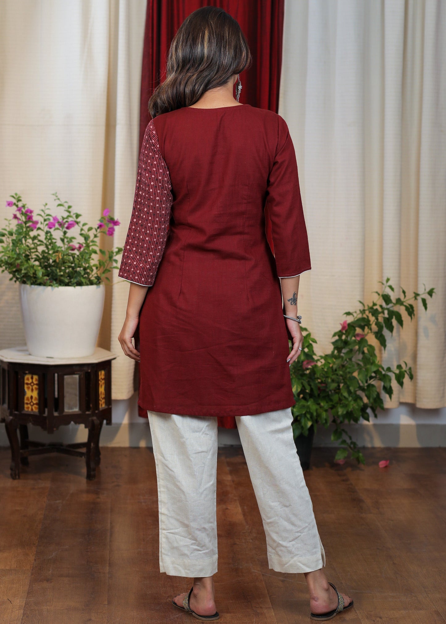 Beautiful Maroon Cotton Handloom Tunic with Rare Hand Painted Gond Art & wooden Buttons