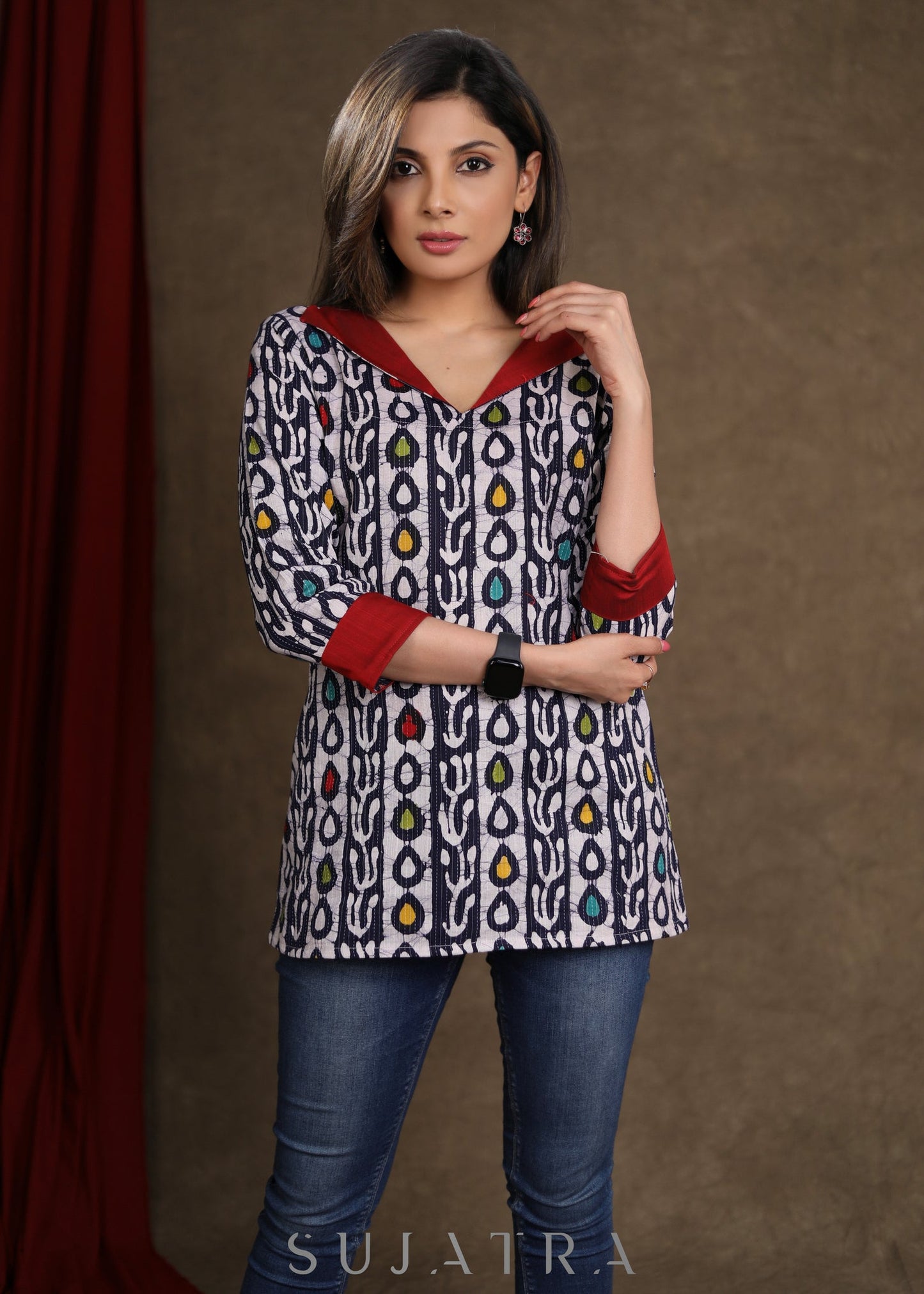 Haut en coton indigo combiné