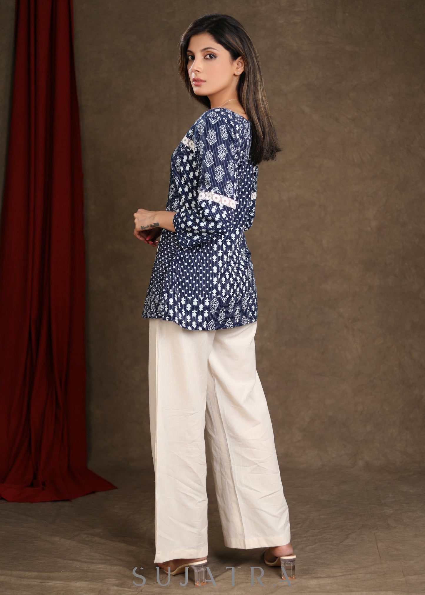 Smart Cotton Indigo Printed Top with White Lace