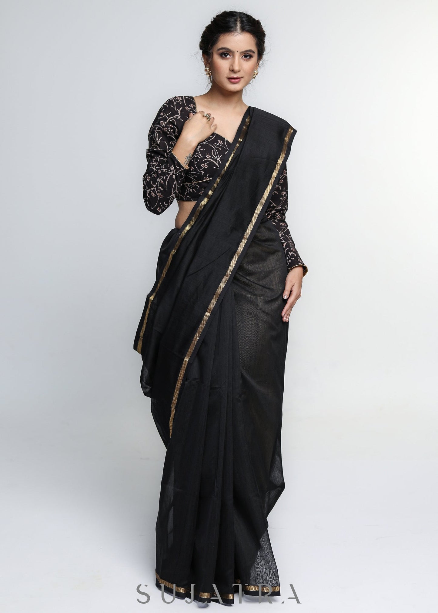 Beautiful Black Pure Maheshwari Saree with Zari Border