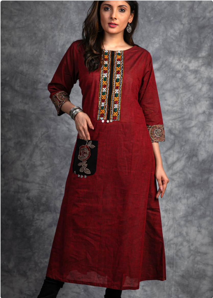 Kurta tissé à la main avec broderie miroir Kutch faite main