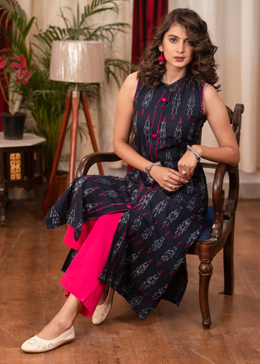 Straight Cut Smart Ikat sleeveless Cotton Kurta .
