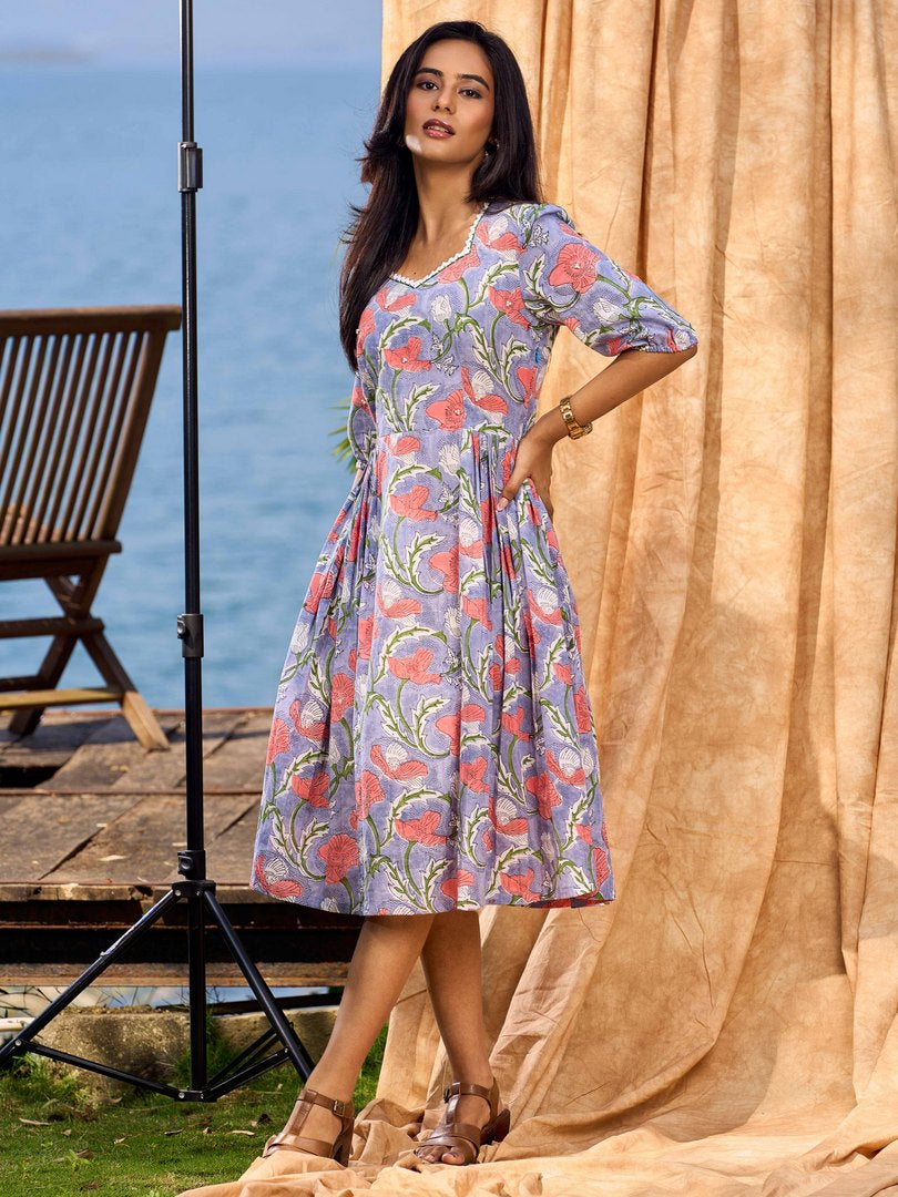 Lilac Bloom Cotton Pleated Dress With Scarlet Floral Print