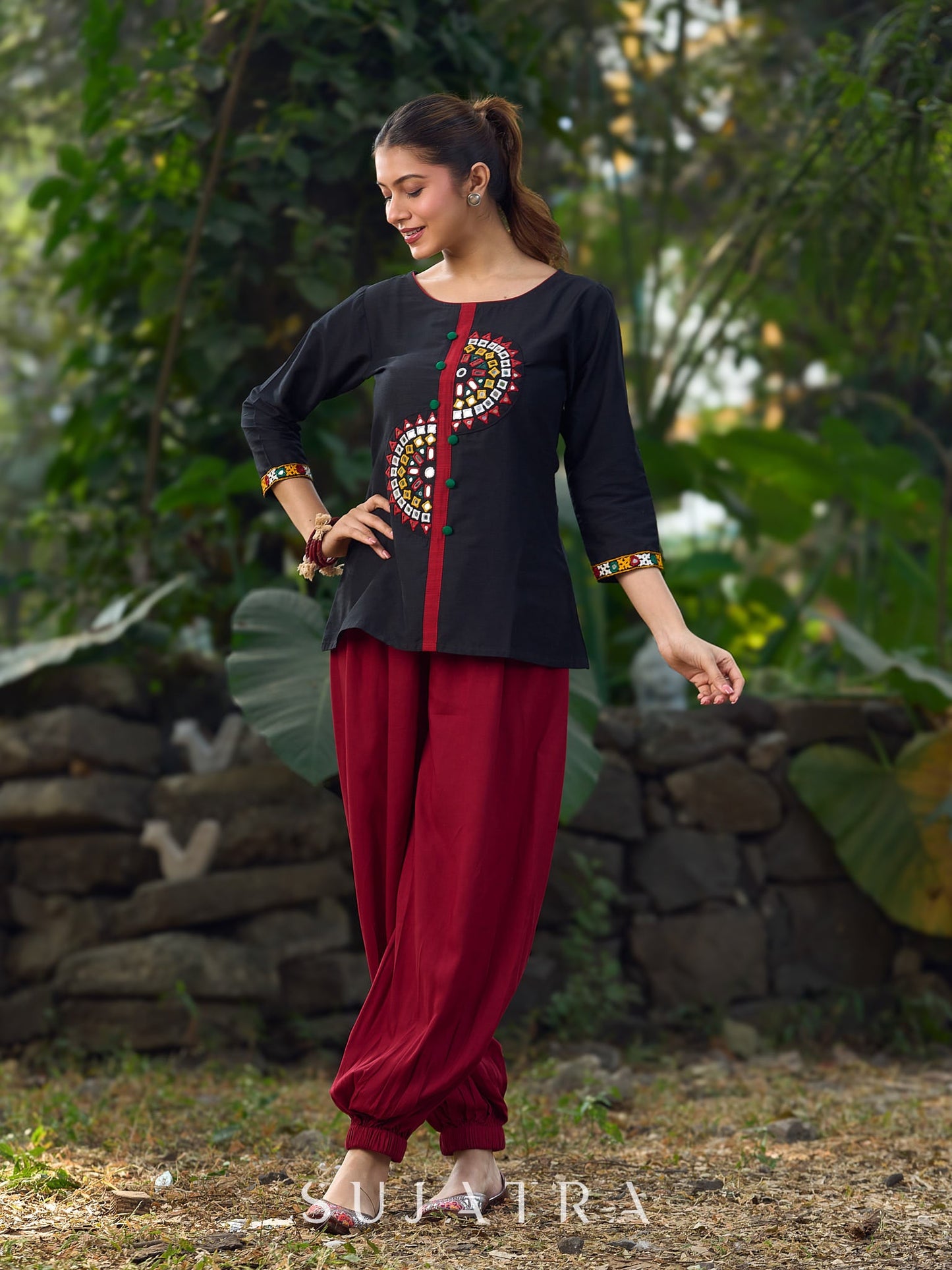 Classic Black Cotton Silk Top Featuring Delicate Mirror Work Accents And A Bold Maroon Placket