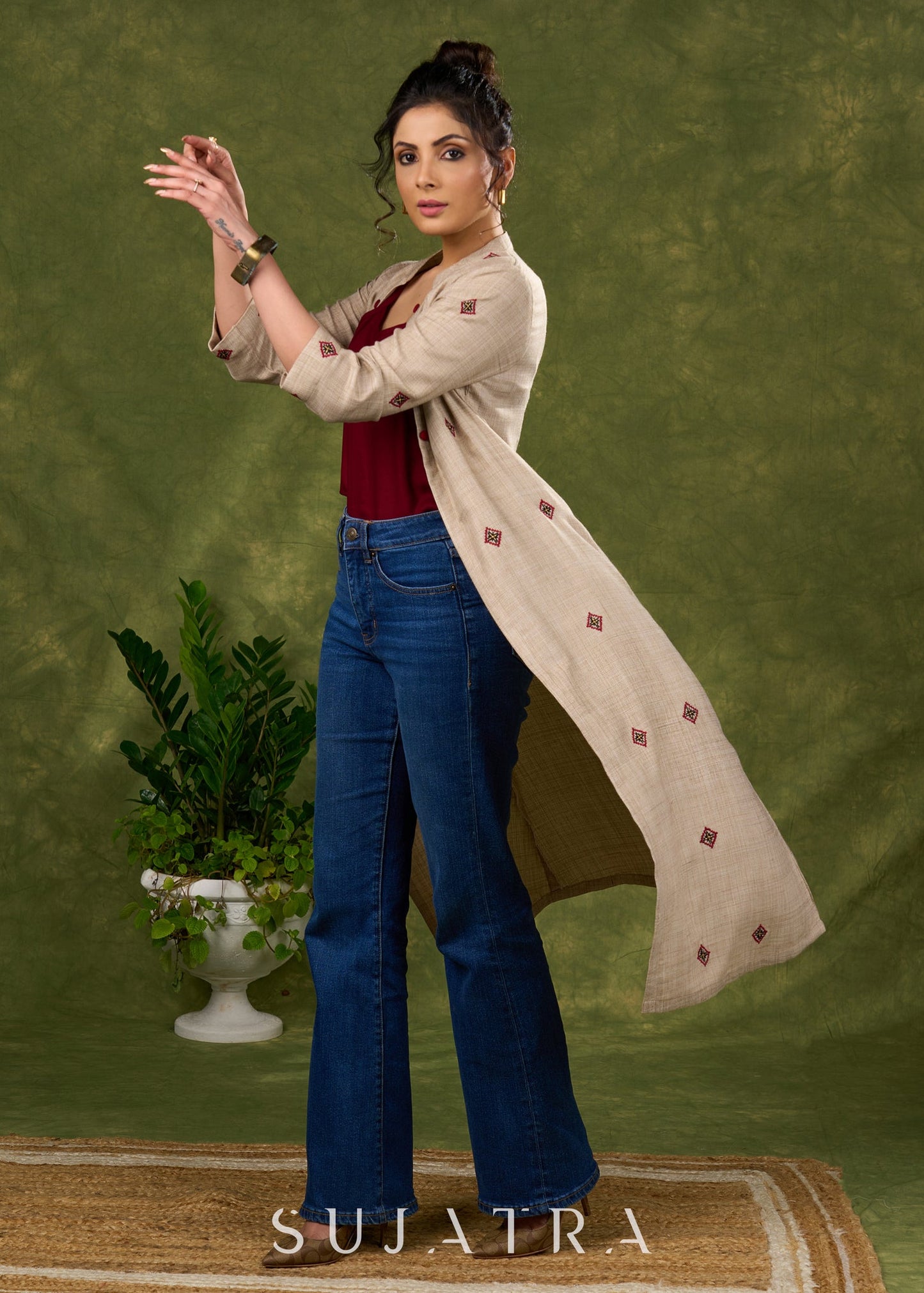 Exquisite Beige Long Shrug Showcasing Artisanal Embroidery Techniques   Inner Optional