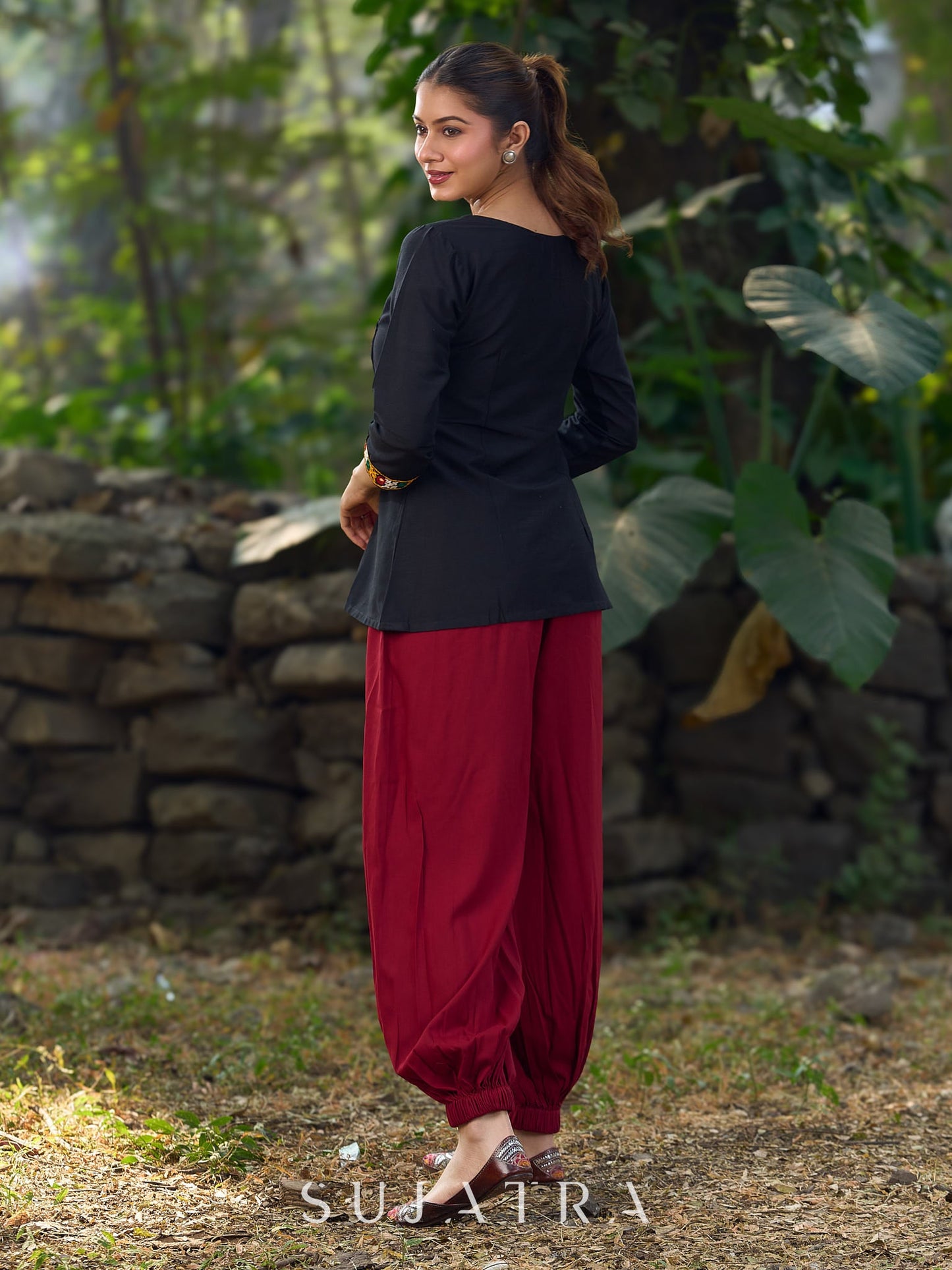 Classic Black Cotton Silk Top Featuring Delicate Mirror Work Accents And A Bold Maroon Placket