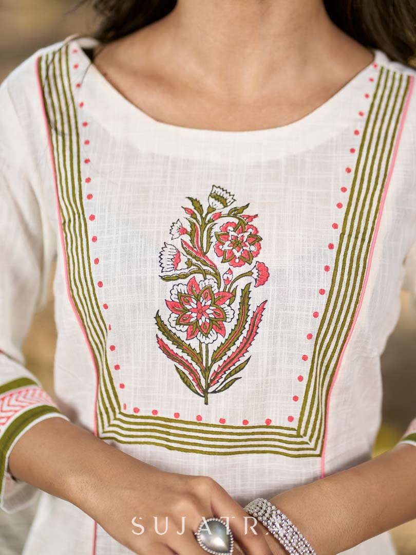 Graceful White Cotton Panel Kurta with Delicate Floral Hand Block Motifs