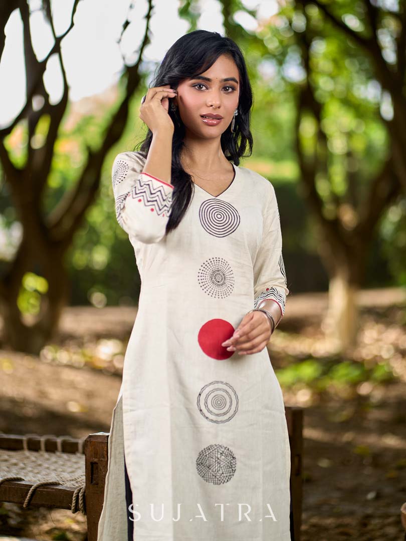 Contemporary Off-White Cotton Flex Kurta with Modern Geometric Hand Block Print