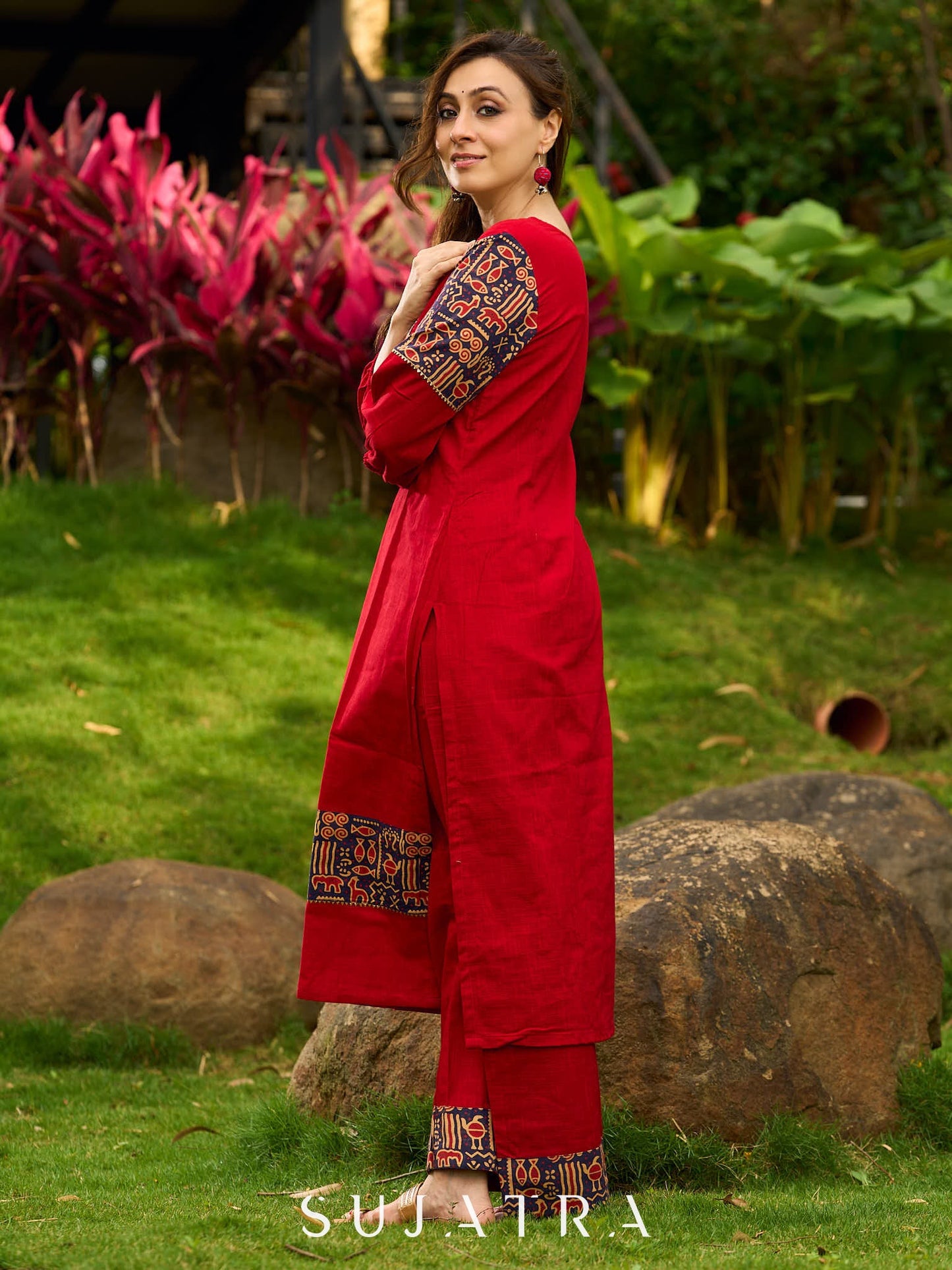 Red Cotton Kurta with Traditional Fish Print Motifs and Gold Accents