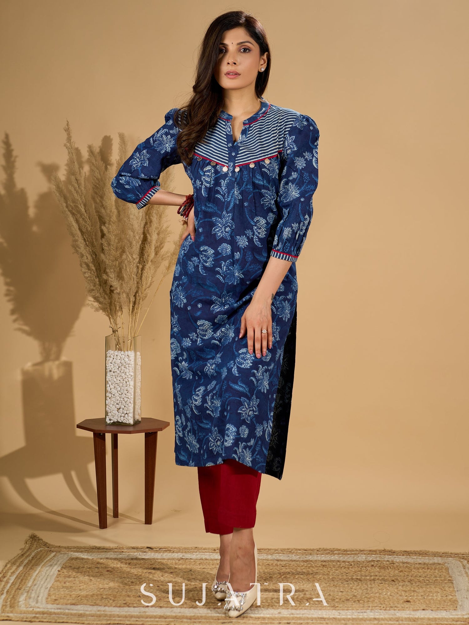 Midnight Maze Indigo Kurta with Contrast Detailing and Delicate Embellishments