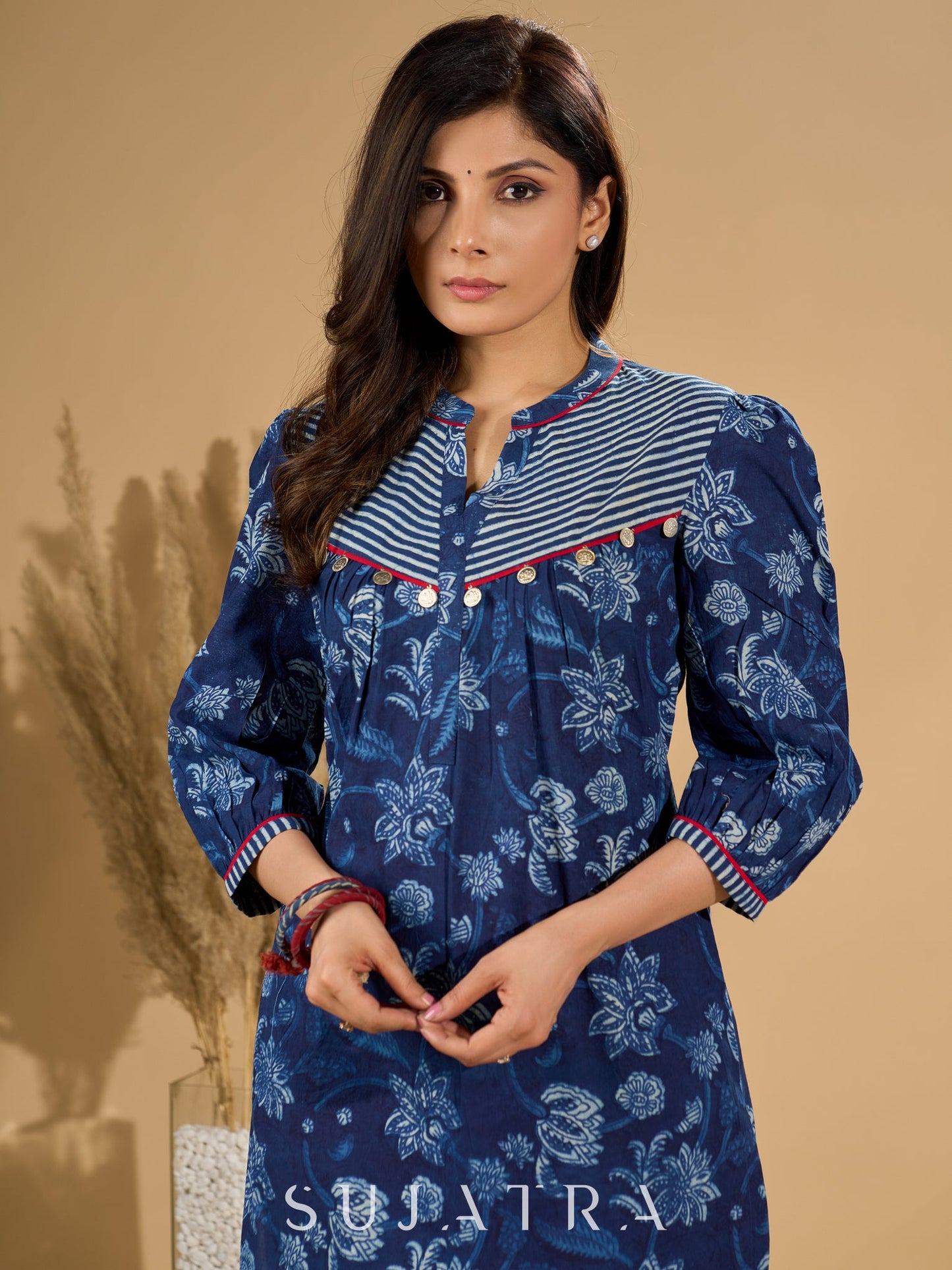 Midnight Maze Indigo Kurta with Contrast Detailing and Delicate Embellishments