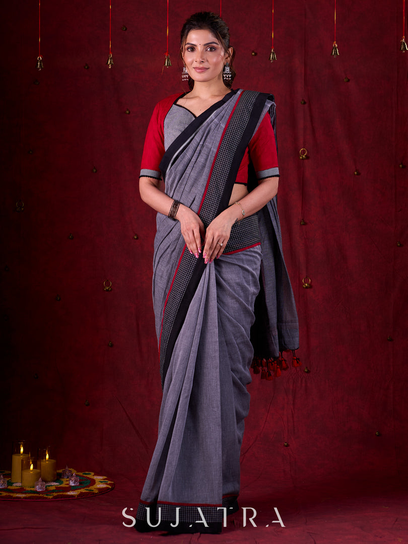 Grey Mul Cotton Saree with Checkered Border & Red Tassel Detailing