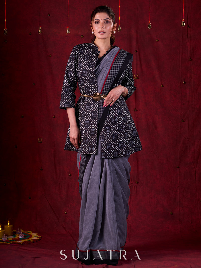 Grey Mul Cotton Saree with Checkered Border & Red Tassel Detailing