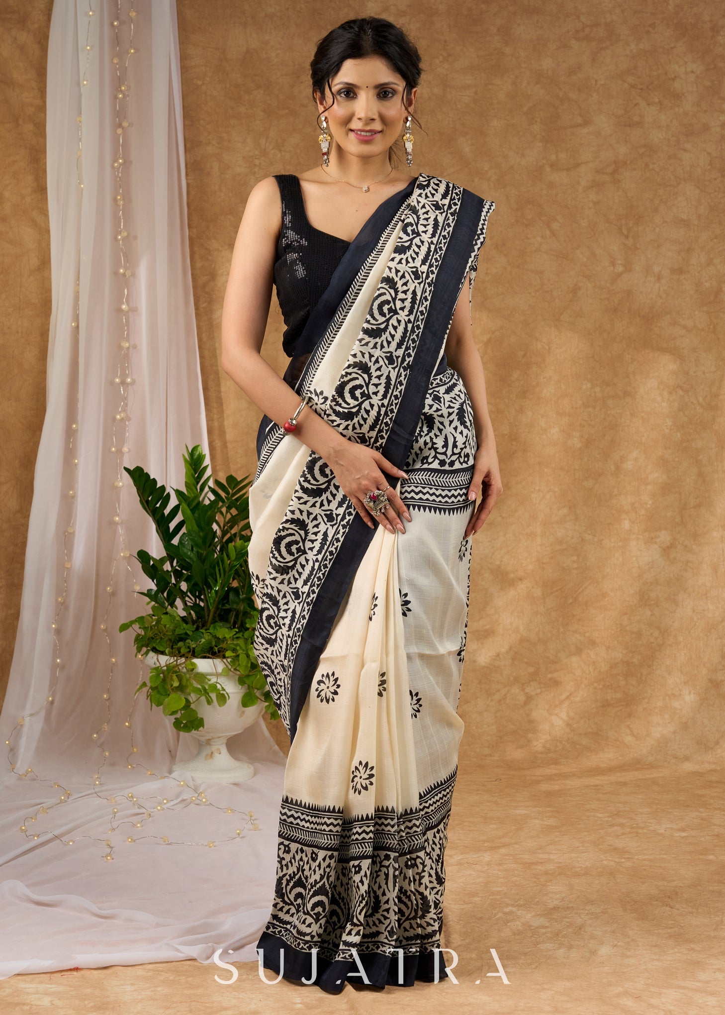 Elegant Off White Pure Silk Hand Block Printed Saree