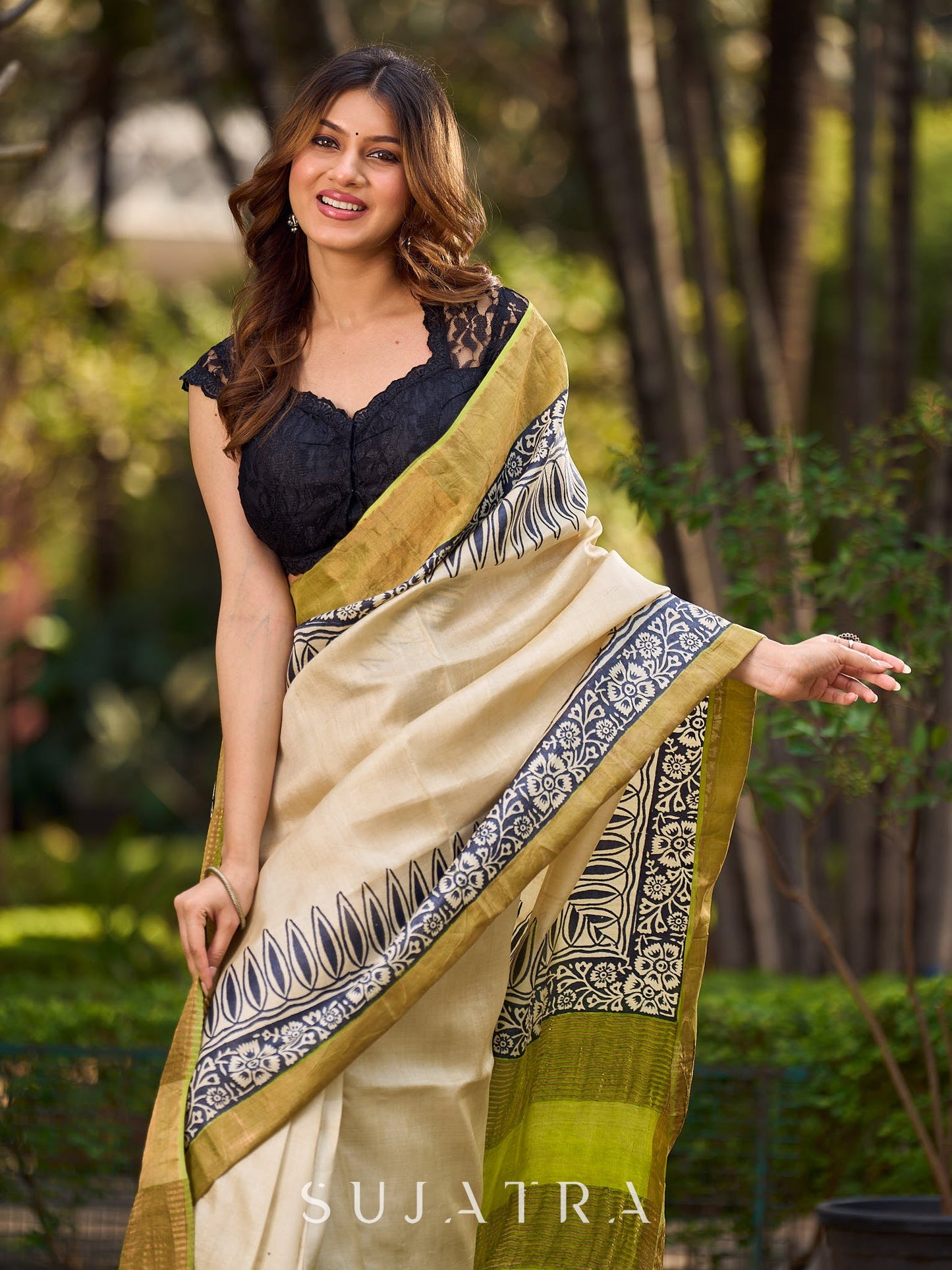 Off-White Handwoven Pure Tussar Silk Block Printed Saree with Traditional Green and Gold Zari Detailing