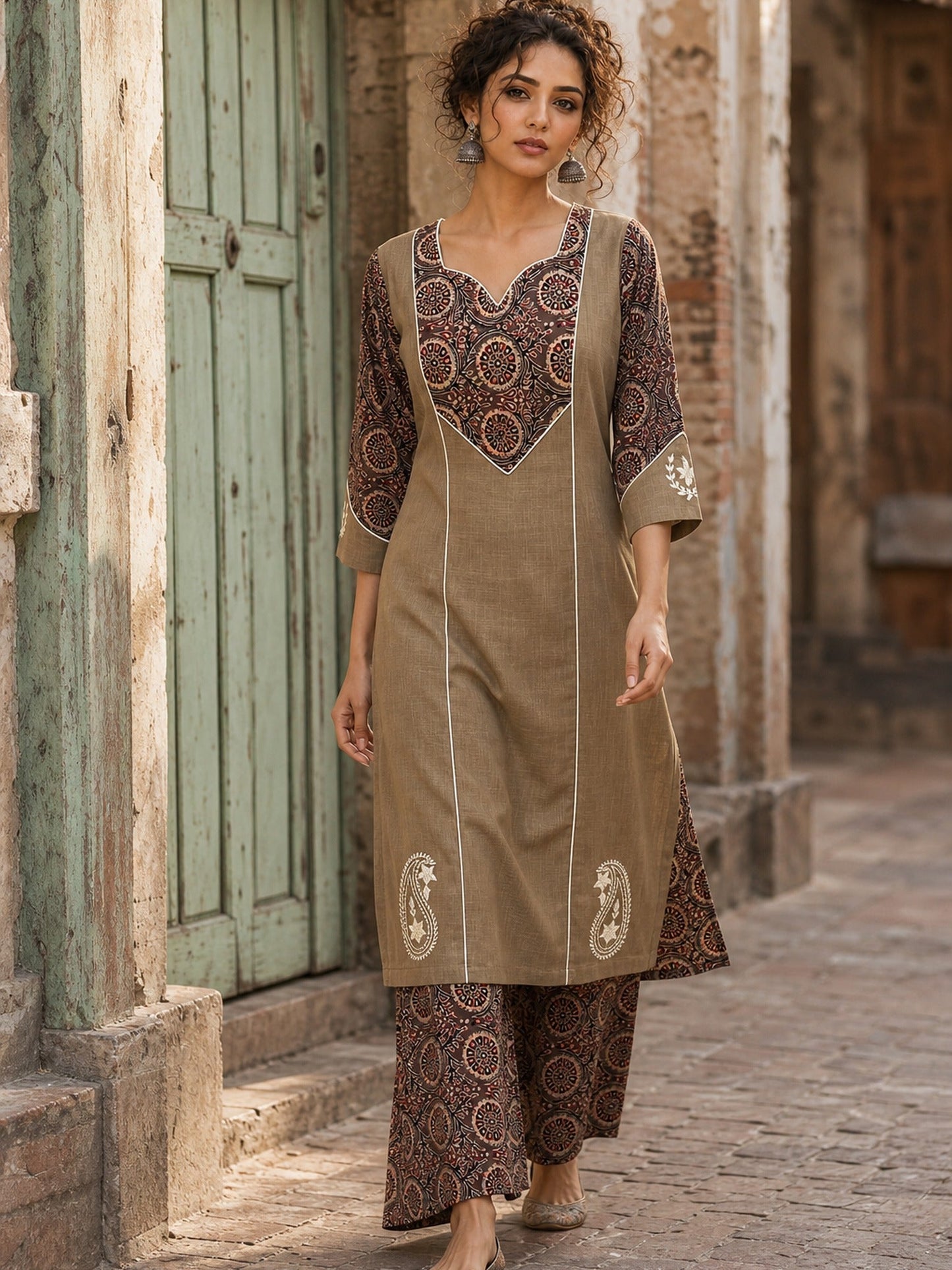 Elegant Beige Kurta with Ajrakh Print Yoke & Paisley Embroidery