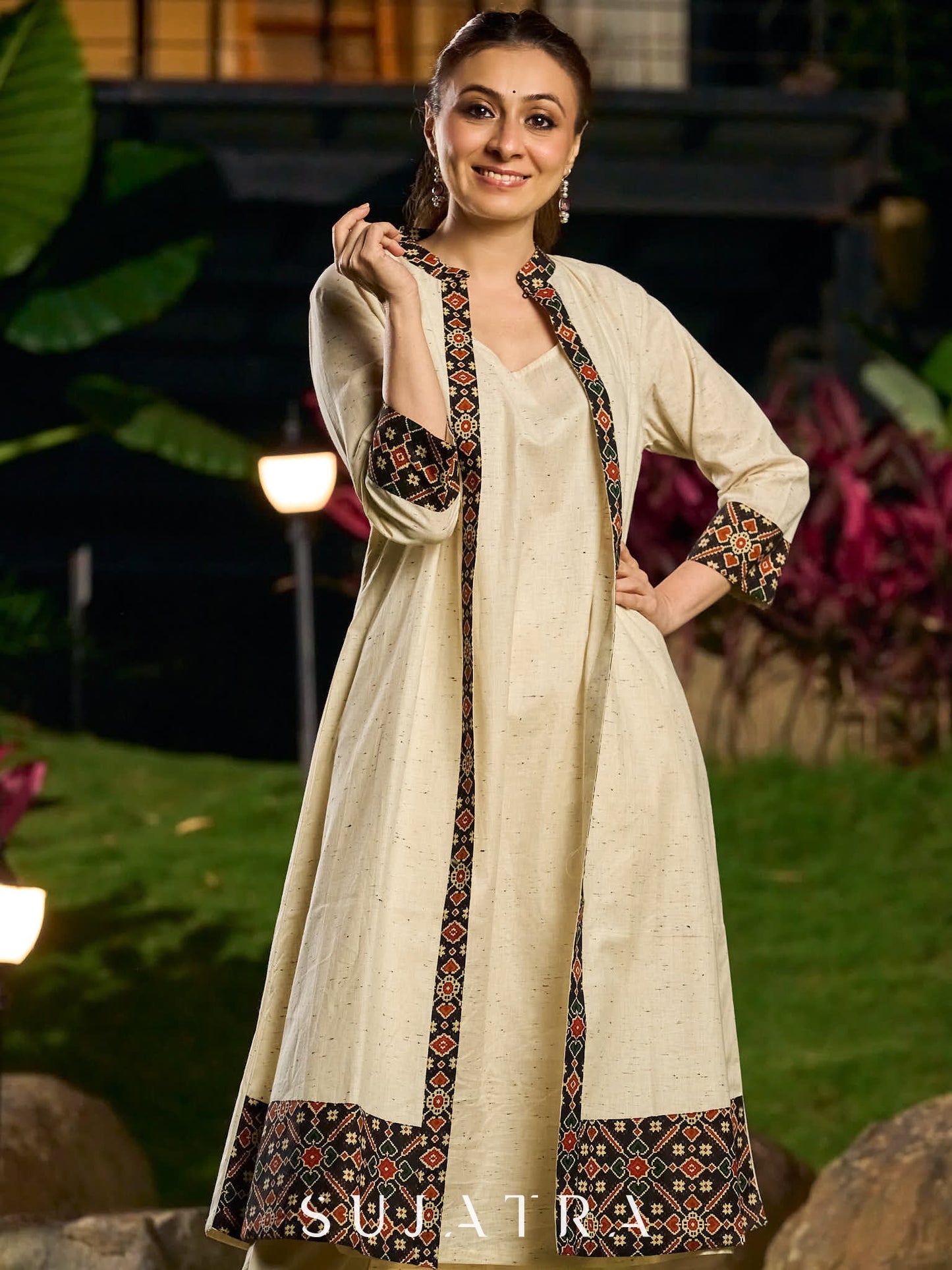 Classic Handloom Cotton Kurta with Sleeveless inner