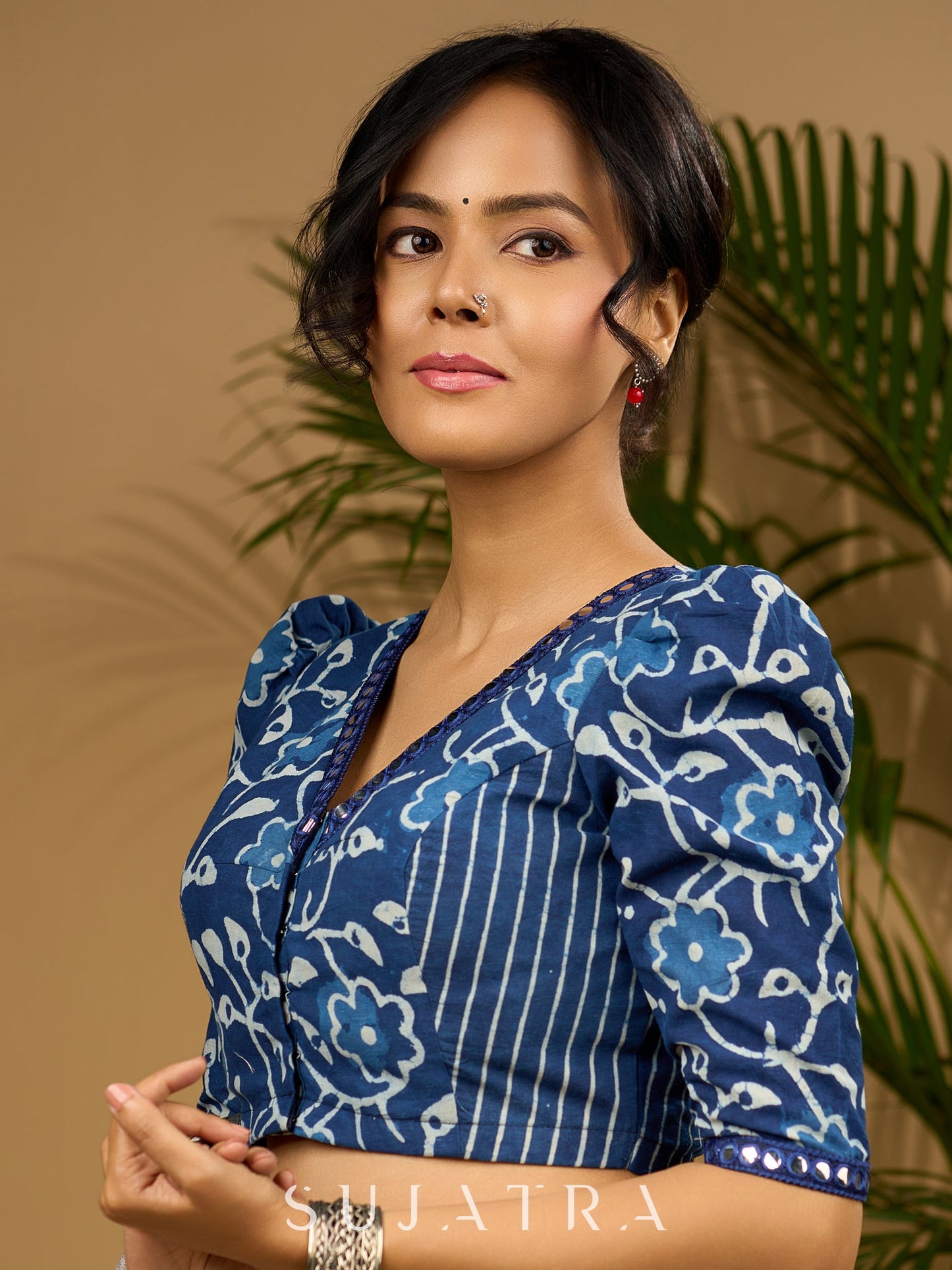 Trendy cotton indigo combination blouse