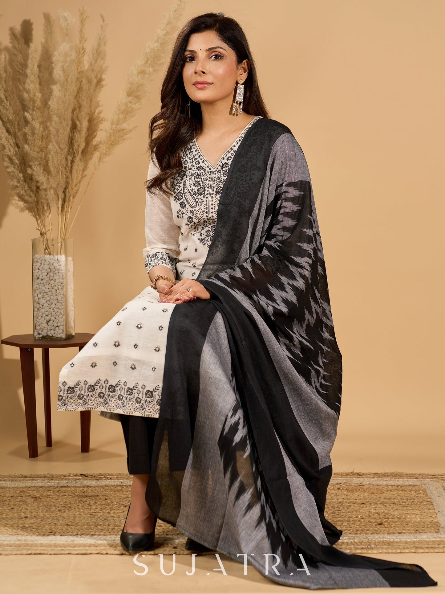 Monochrome Muse Kurta Set with Ikat Dupatta