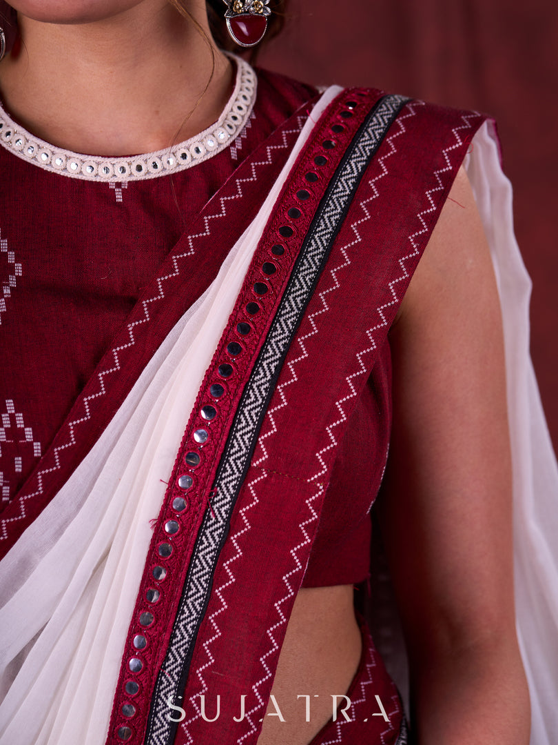 Graceful White Mul Cotton Saree with Ikat-Jamdani Border & Sparkling Mirror Lace Detailing