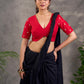 Blouse en soie et coton rouge avec broderies zari dorées et décolleté en V profond