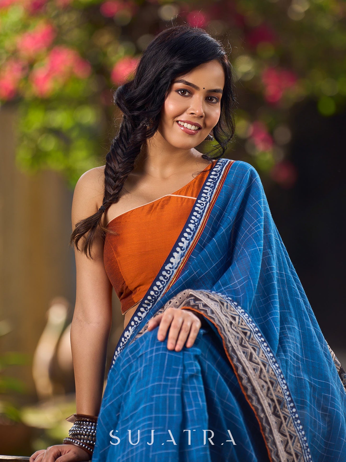 Elegant Blue Saree with Geometric Kalamkari Border and Contrasting Orange Accents