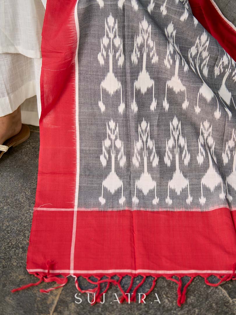 Elegant White Cotton Kurta with Easy Gathered Fit