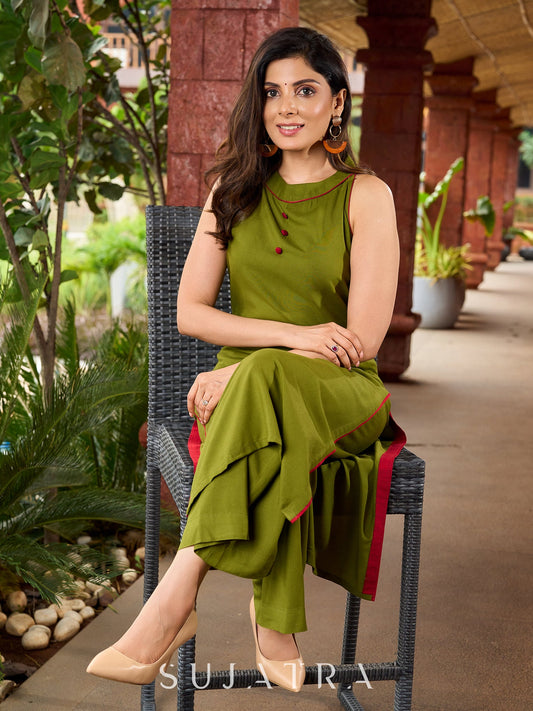 Mehndi green rayon halter neck kurta paired with pant