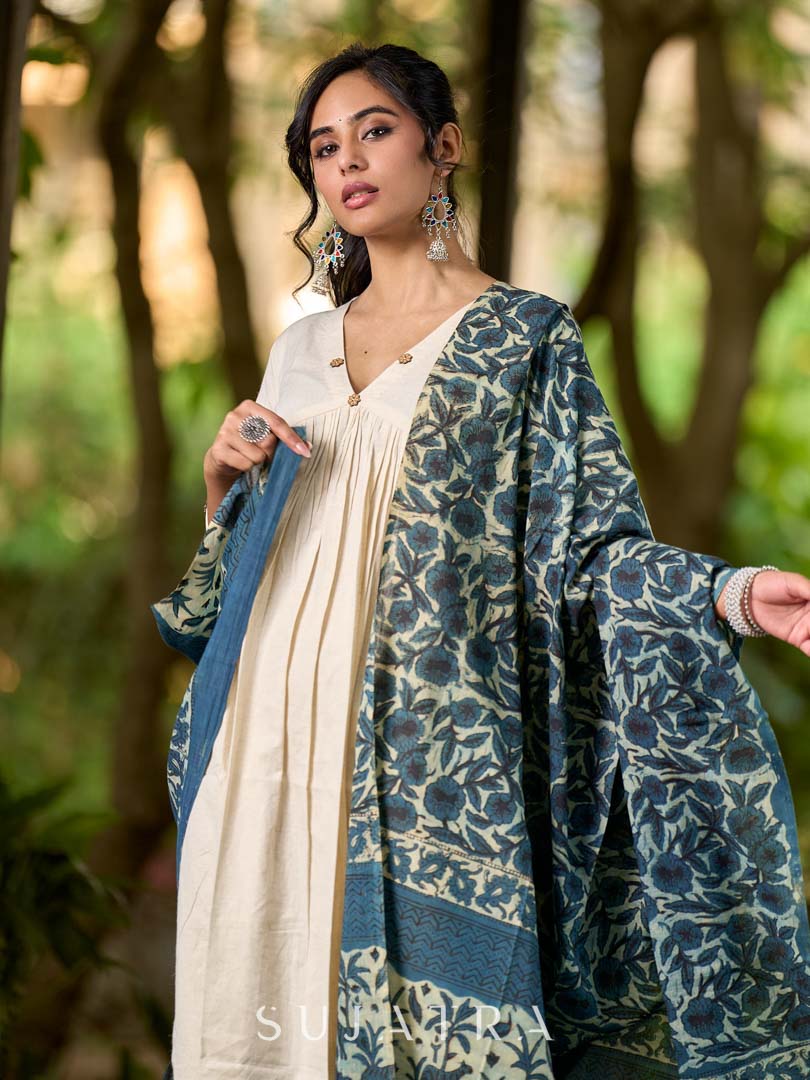 Classic Ivory Cotton Kurta with Subtle Gather Detailing