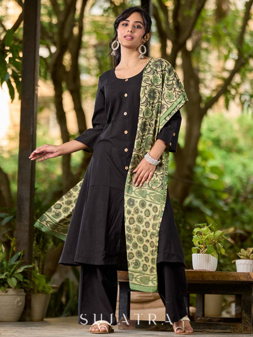 Refined Black Cotton Kurta with Soft Structured Fit