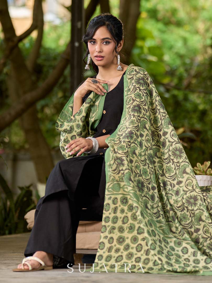 Refined Black Cotton Kurta with Soft Structured Fit